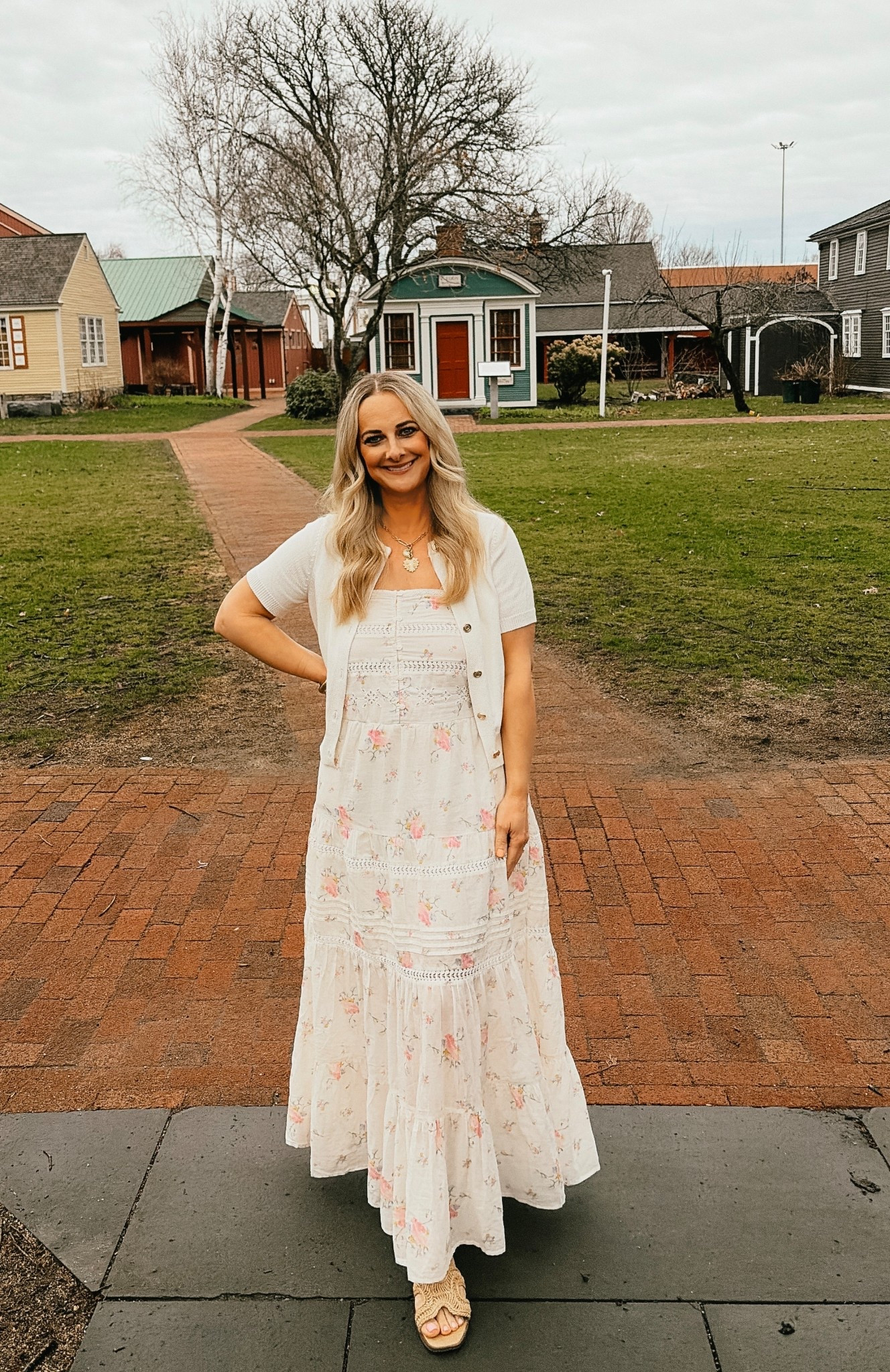 Back in stock!! Wearing a small

#LTKOver40 #LTKSeasonal #LTKootd