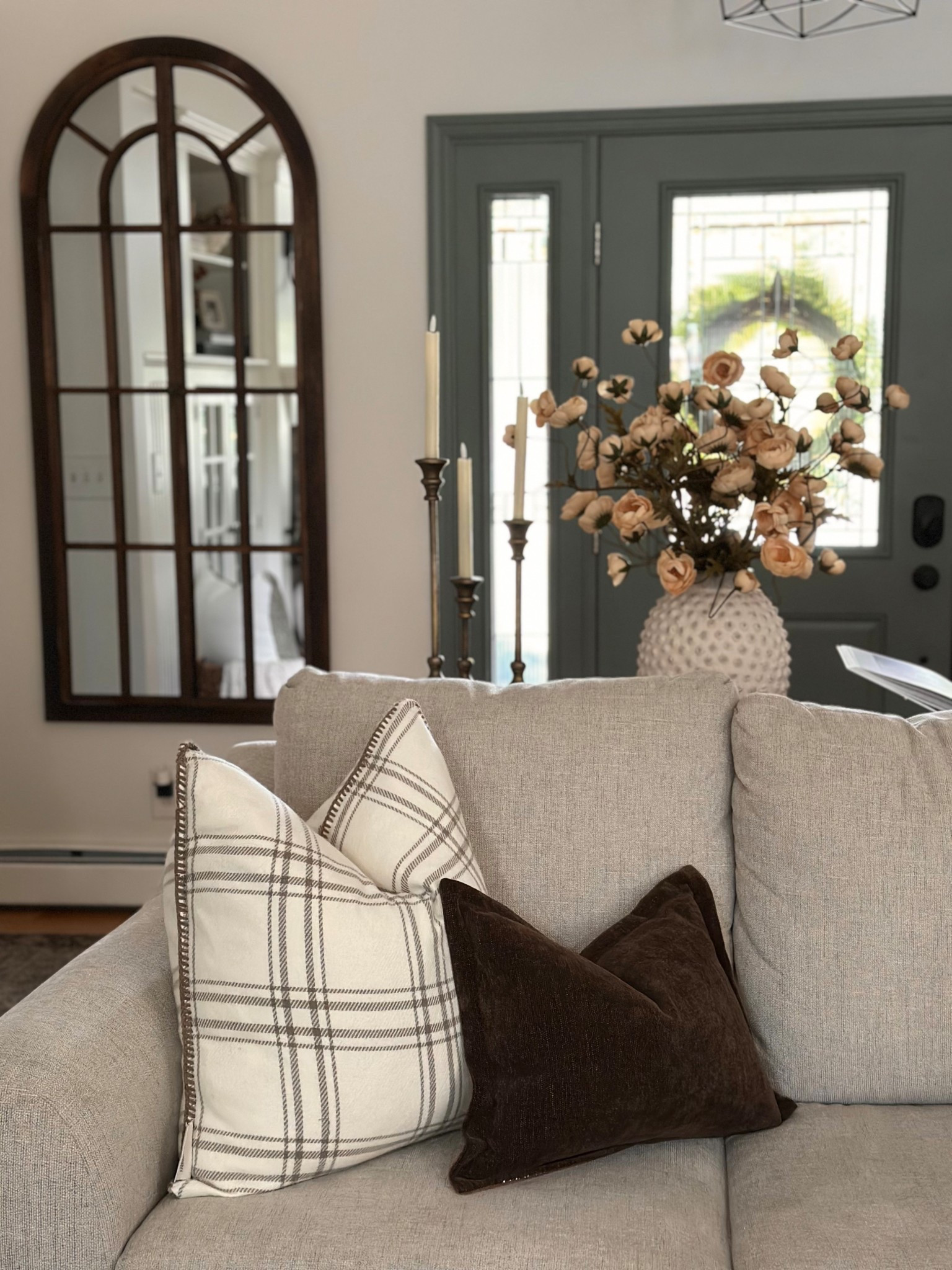 Fall 2025 decor inspo. Faux florals are 50% off right now 

#LTKStyleTip #LTKSeasonal #LTKHome