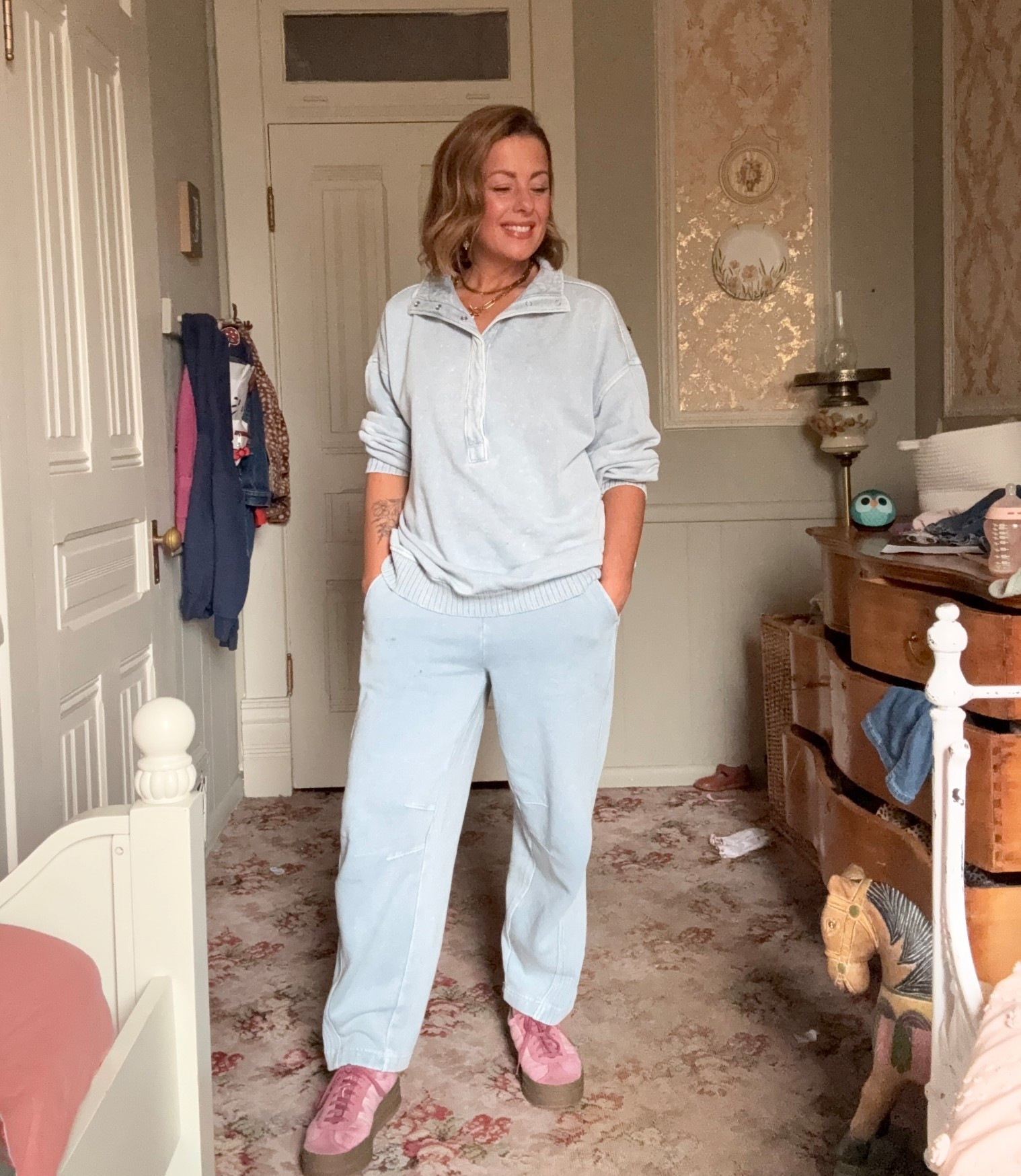 Best sweatsuit I own. Hands down so comfy! I’m wearing an xs in the top and a small on the bottoms I am 5’3

#LTKselfcare #LTKCyberWeek #LTKGiftGuide