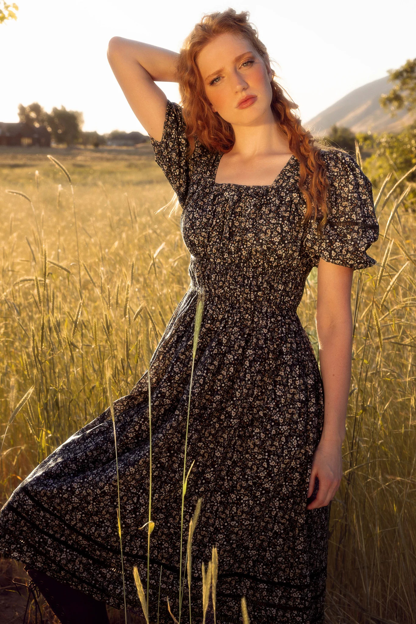Brooklyn Dress in Navy Dainty Floral | Ivy City Co