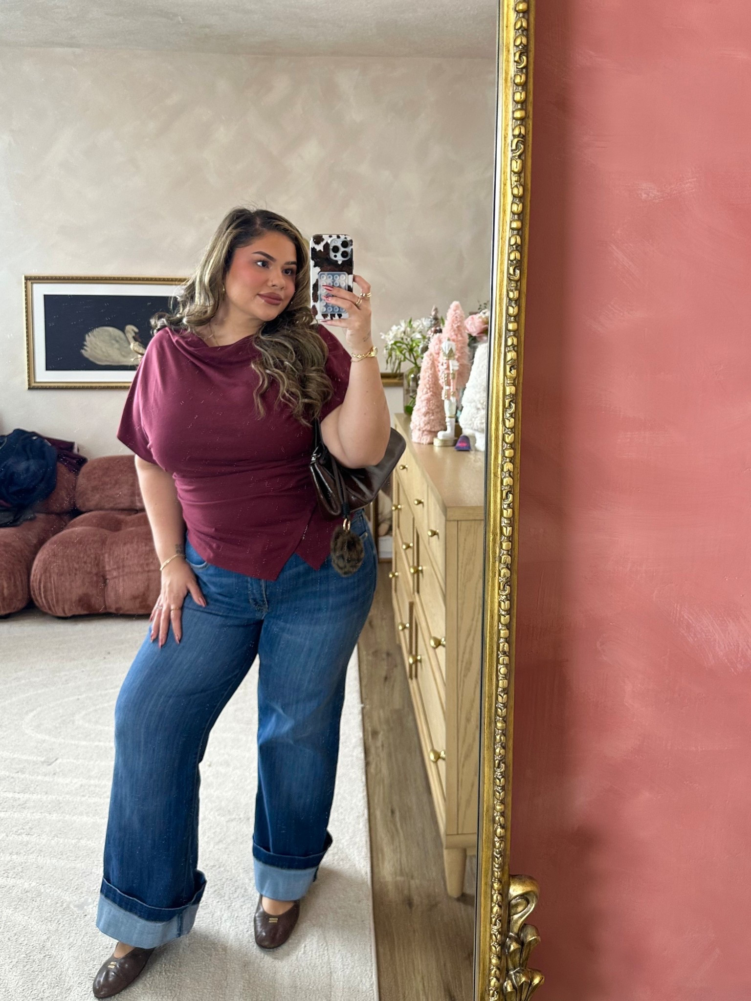 today’s ootd 🤎💋 wearing size XL in the top! I’m wearing size 16 in the jeans and I folded them and stitched it using a little stitch gun 

#LTKMidsize #LTKootd #LTKPetite