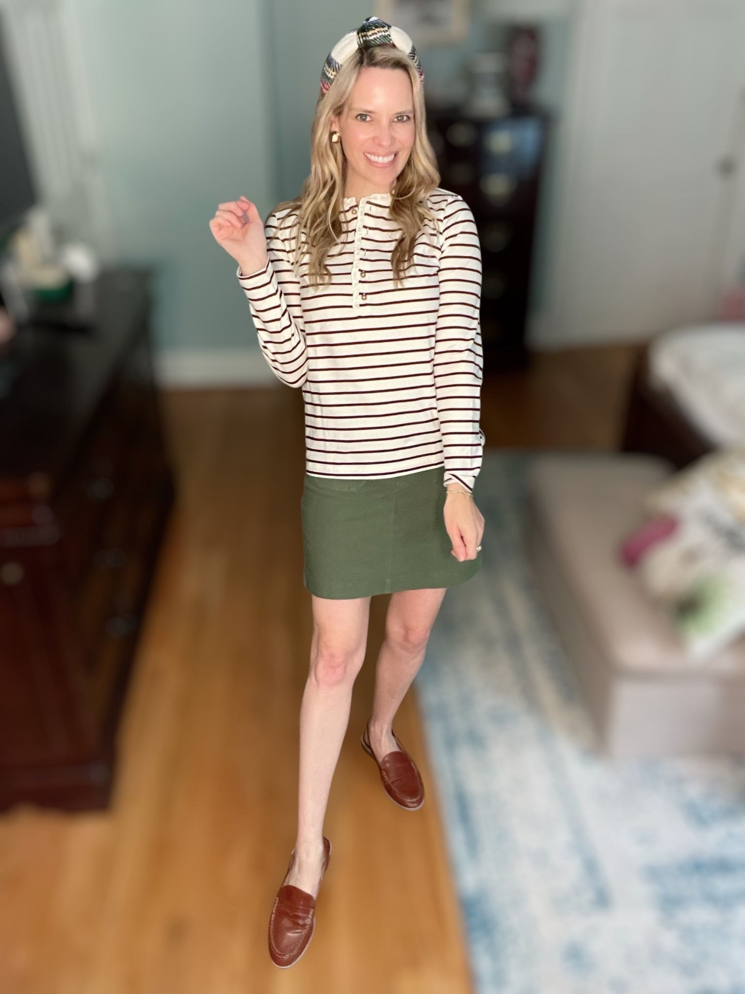 ✨ Use code PREPPYREBEL for 10% off Melinda Maria jewelry ✨

Preppy fall outfit vibes 🍂 I styled the Striped Ruffle-Collar Henley ($39.50) with the Lizzie Patch-Pocket Mini Skirt ($46.50) from J.Crew Factory—such a fun combo of classic stripes and rich fall color. The ruffle detail on the henley neckline makes it extra feminine while still casual enough for everyday wear.

I paired the look with timeless loafers (options from Target + Amazon) and a tartan padded headband ($22 Amazon find!) for that extra touch of holiday prep 🎀 Finished it off with chic Melinda Maria gold jewelry for just the right amount of shine.

👗 Fit: Both henley + skirt run true to size. Skirt hits at a great length for pairing with loafers or boots.
🛍️ Linking exact outfit details + accessories below!

#jcrewfactory #ltkfallfashion #ltkstyle #preppystyle #affordablefashion #falloutfitideas #MelindaMaria


#LTKFindsUnder100 #LTKShoeCrush #LTKFindsUnder50