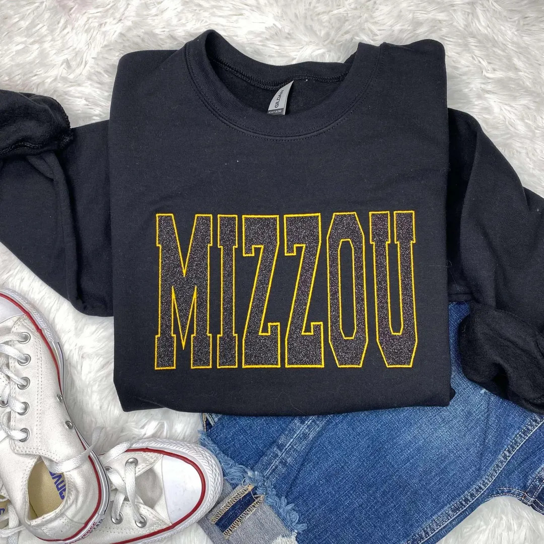 Missouri Glitter Embroidered Gildan Sweatshirt - Etsy | Etsy (US)