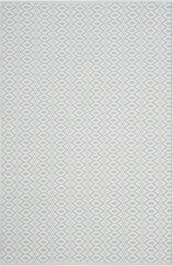 SAFAVIEH Montauk Collection Accent Rug - 2'6" x 4', Ivory & Light Blue, Handmade Cotton, Ideal fo... | Amazon (US)