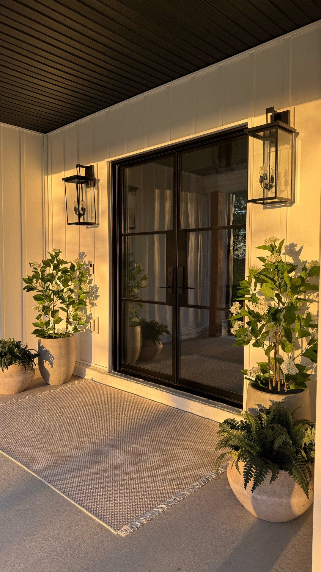 Simple spring and summer porch styling– with faux plants for no maintenance 🌿🤍

#LTKHome #LTKSeasonal #LTKSaleAlert