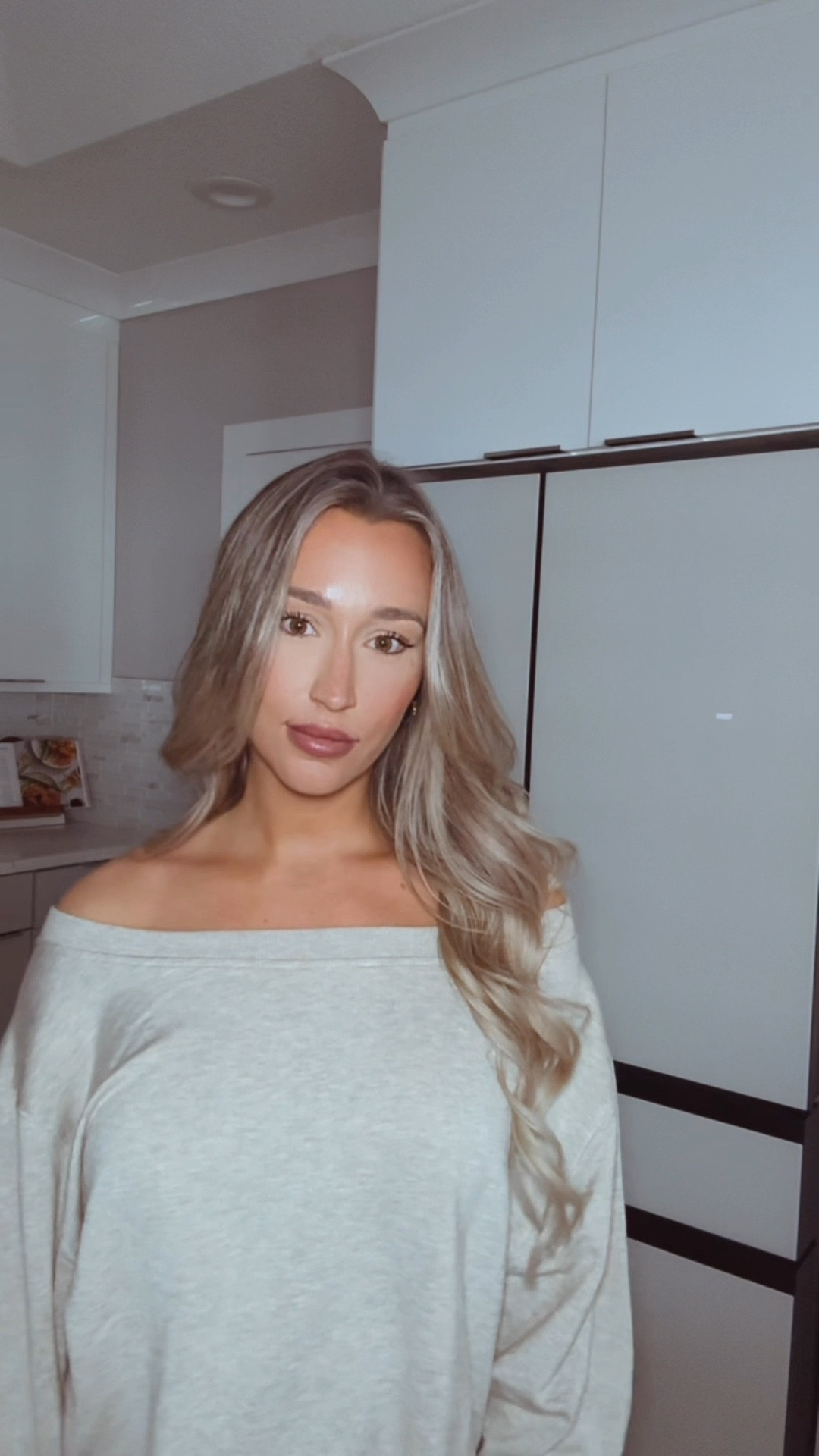 This off-the-shoulder sweatshirt from @78andsunnyapparel is so slouchy and soft, and for real I think I’m in love. You can stay in it all day. Watch me take it from day to night. #ad

Morning: matcha + emails.
Afternoon: tossed over my pilates set.
Evening: jeans + sneakers for happy hour or a casual date.

Size: Sized up to a large for a slouchy, oversized fit.
Fit: Easy to wear off one or both shoulders. Soft + stretchy.
Color: Oatmeal Heather.

You can learn more about @78andsunnyapparel right in the LTK app.

one shoulder sweatshirt. off the shoulder sweater. slouchy sweatshirt. oversized top. lounge wear. sweater. cozy winter outfit. pilates layer. day to night outfit. casual date outfit. happy hour outfit. everyday basics. winter casual look. cozy style. comfy outfit ideas. Athleisure.

#LTKGiftGuide #LTKootd #LTKHoliday