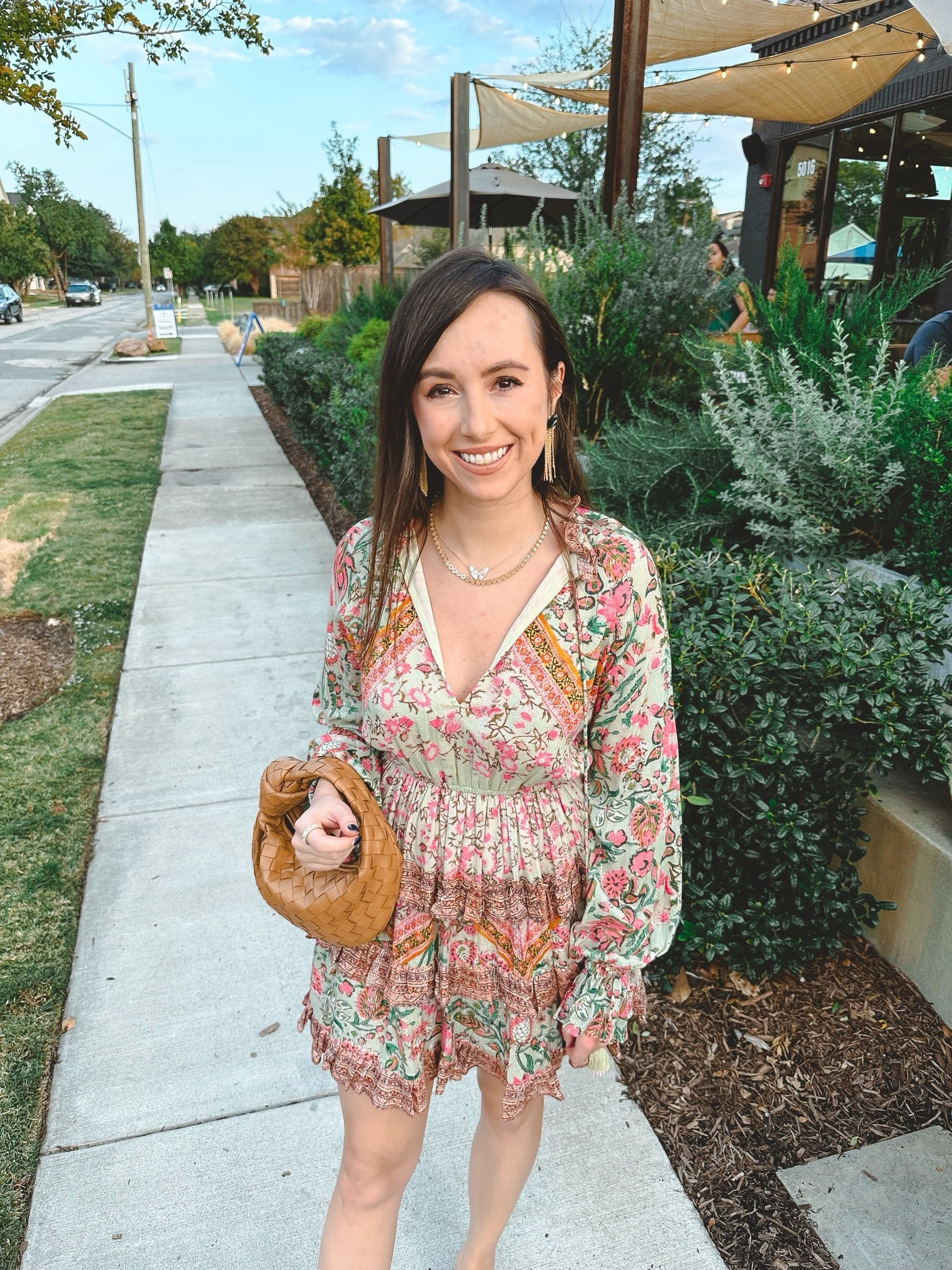 Hemant and nandita dress, bottega Veneta mini Jodie, Kendra Scott jewelry  



#LTKFindsUnder100 #LTKSeasonal #LTKStyleTip