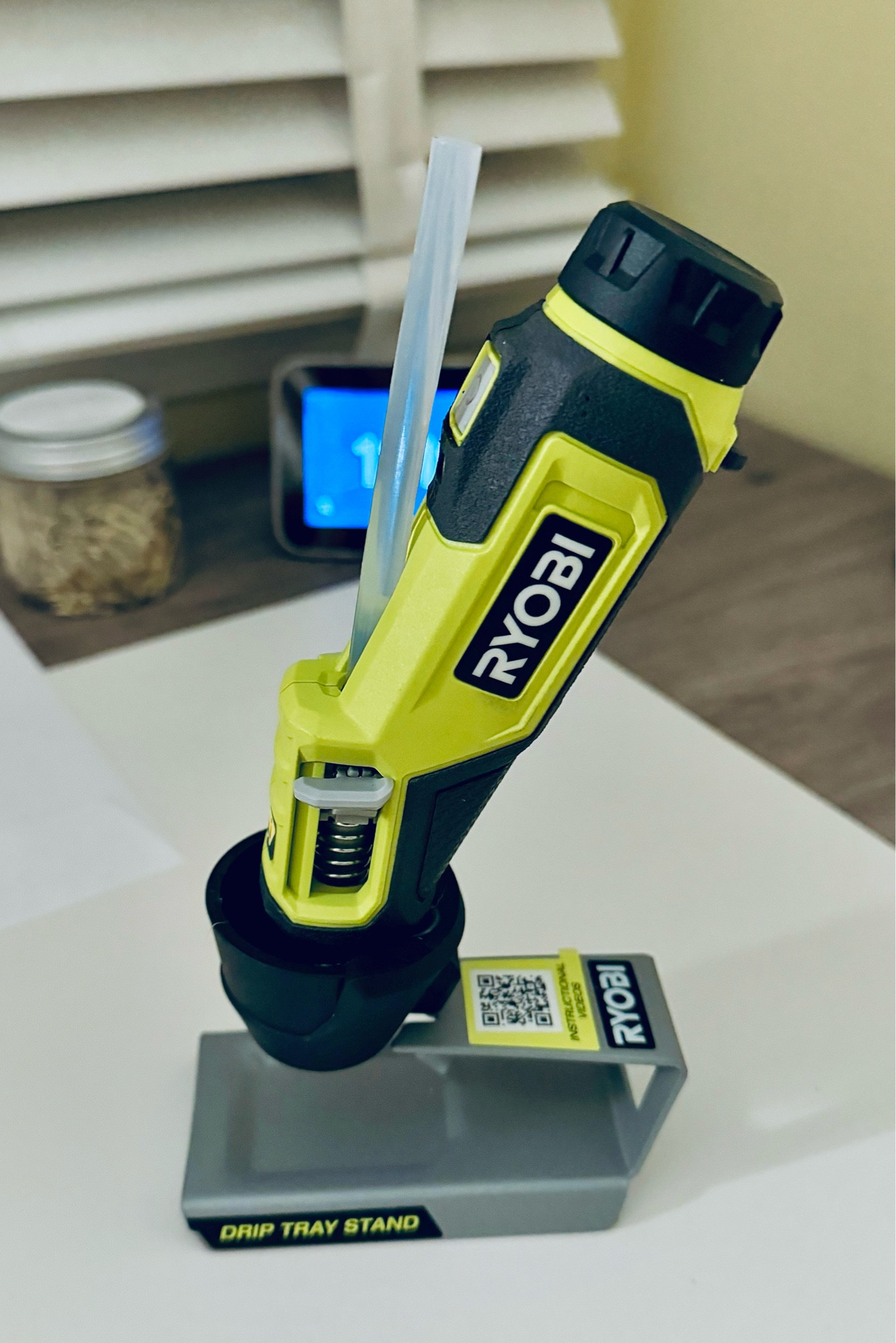 I’ve never seen my hot glue pen on sale before! 🤩

If you’re a big crafter like myself, then do yourself a favor and get this glue pen! It heats up in less than 30 secs and it’s cordless so it makes crafting so much easier! The glue lever lets you control how quickly you want the glue dispensed too! 

Now 30% off + 🆓 shipping!

#LTKParties #LTKFindsUnder50 #LTKSaleAlert