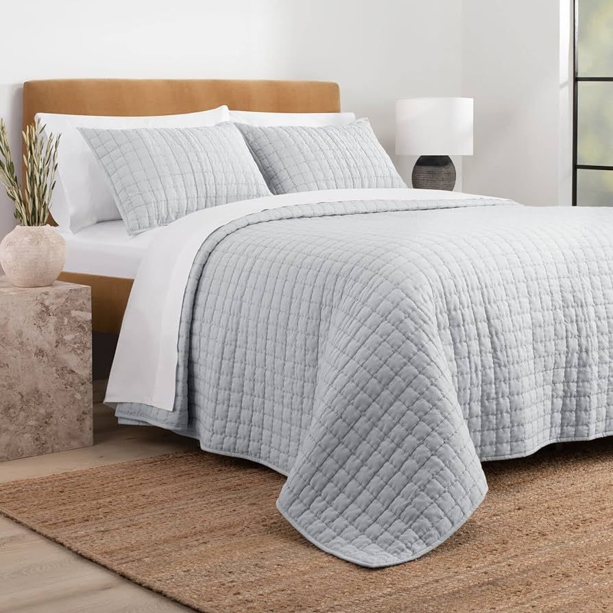 Nate Home by Nate Berkus Solid All-Season Cotton Textured Quilt Set | Breathable and Comfortable ... | Amazon (US)