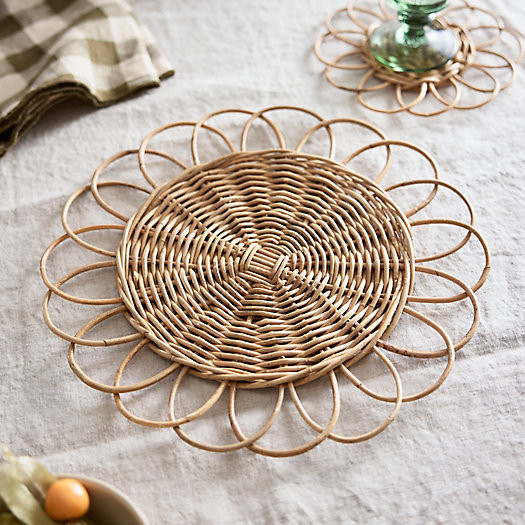 Scallop Edge Woven Rattan Charger | Terrain