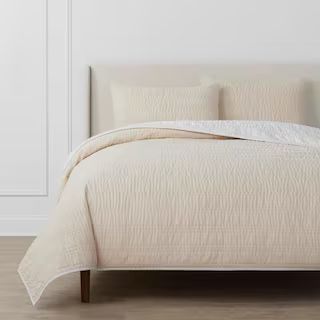 3-Piece Bright White & Khaki Handcrafted Reversible Pick-Stitch Cotton Quilt Set in Full/Queen Si... | The Home Depot