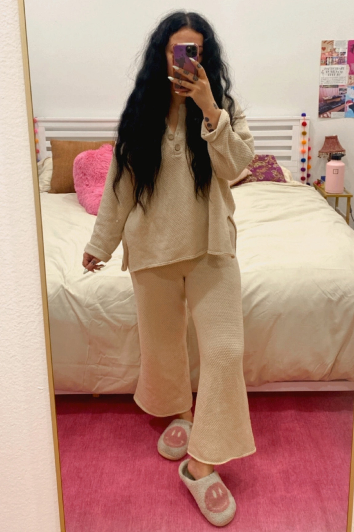 Good morning and happy Venus day! 🩷

Obsessed with this cozy set that I got in the mail yesterday! 

Catch me in this all weekend lol! ✨

#LTKtravel #LTKhome #LTKstyletip