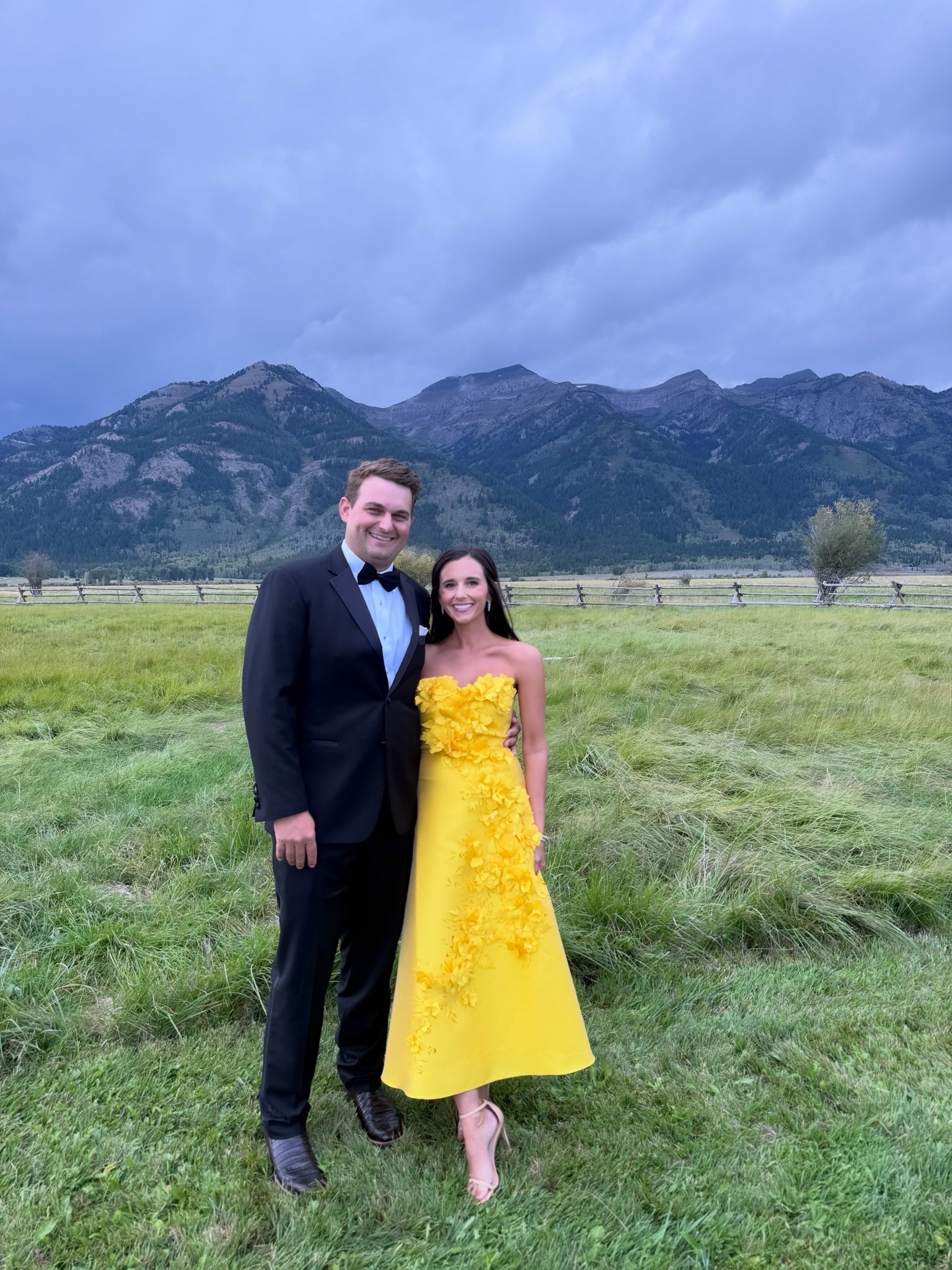 wedding guest dress jackson hole 💛 wearing a size 0!

#LTKTravel #LTKWedding