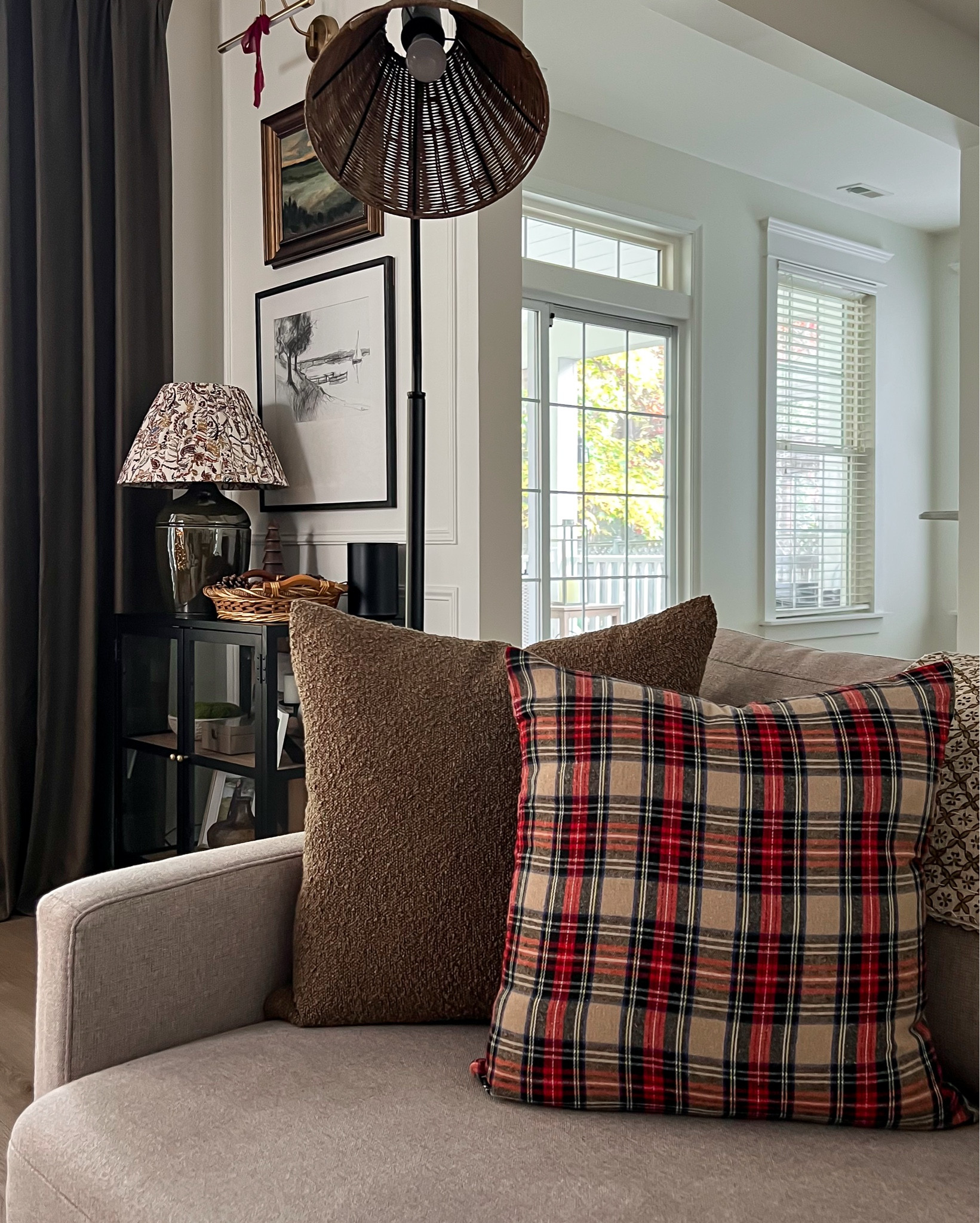 Pillow combo that gives Ralph Lauren! 

#LTKHome #LTKSeasonal #LTKHoliday