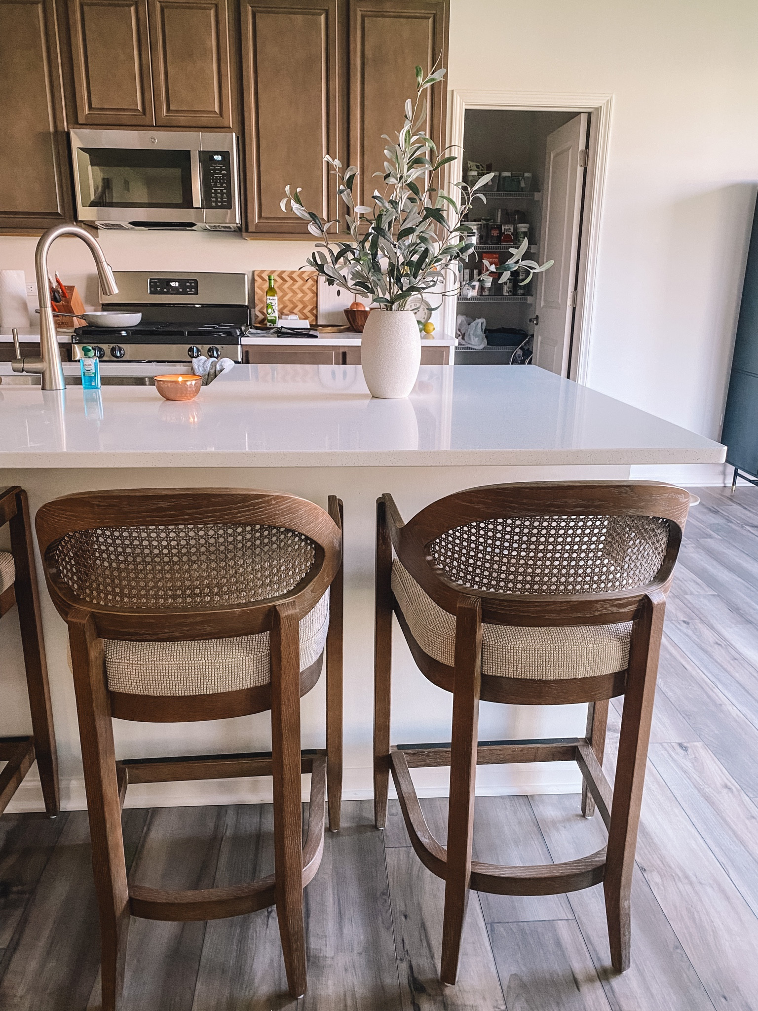 Breakfast island chairs 