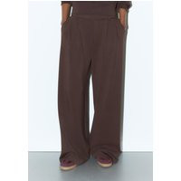 Stradivarius Soft-touch smart trousers Brown 10 | Stradivarius (UK)