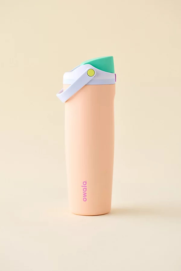 Owala FreeSip Sway 30 oz Water Bottle in Peachy Keen at Urban Outfitters | Urban Outfitters (US and RoW)