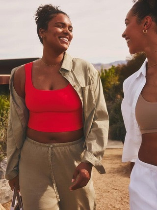 Transcend Square Neck Crop Sports Bra D-DD | Athleta | Athleta