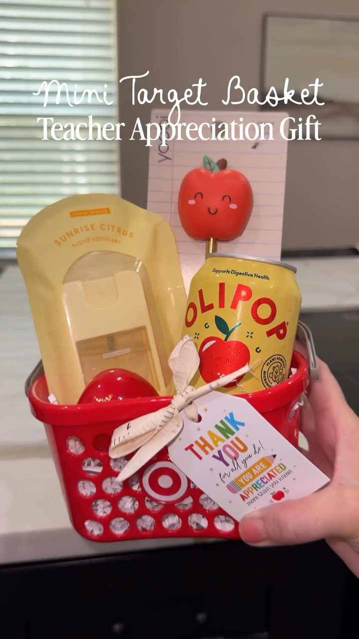 Mini Target basket teacher appreciation gift! These $3 baskets are the perfect fit for an easy gift idea! Follow + comment “SHOP” for a link! (make sure you’re following to receive it) ✨ & if you love Holiday finds and gift ideas, follow along for more! 

#Targetcreator #targetfinds  #targetstyle #teacherappreciation #teacherappreciationweek🍎✏️📚