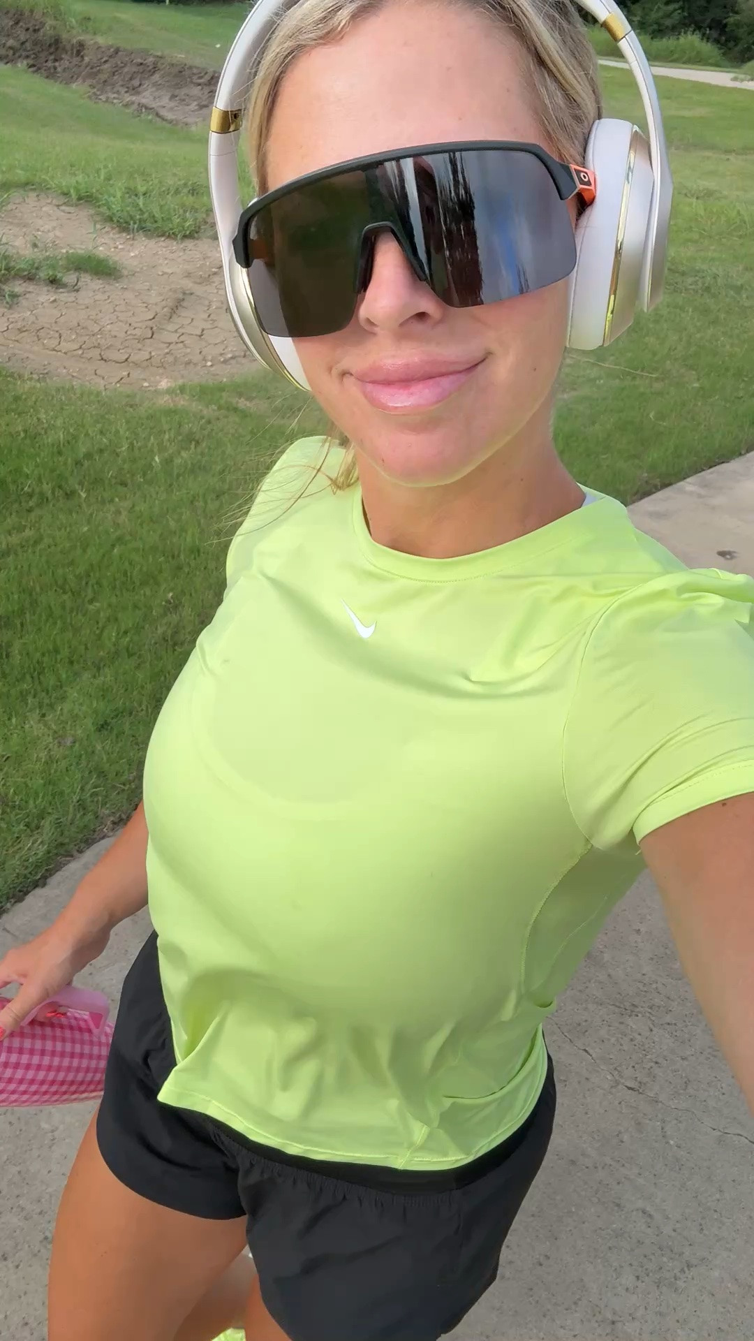 Morning walk ☀️

#LTKselfcare #LTKfitnessgoals #LTKmorningroutine