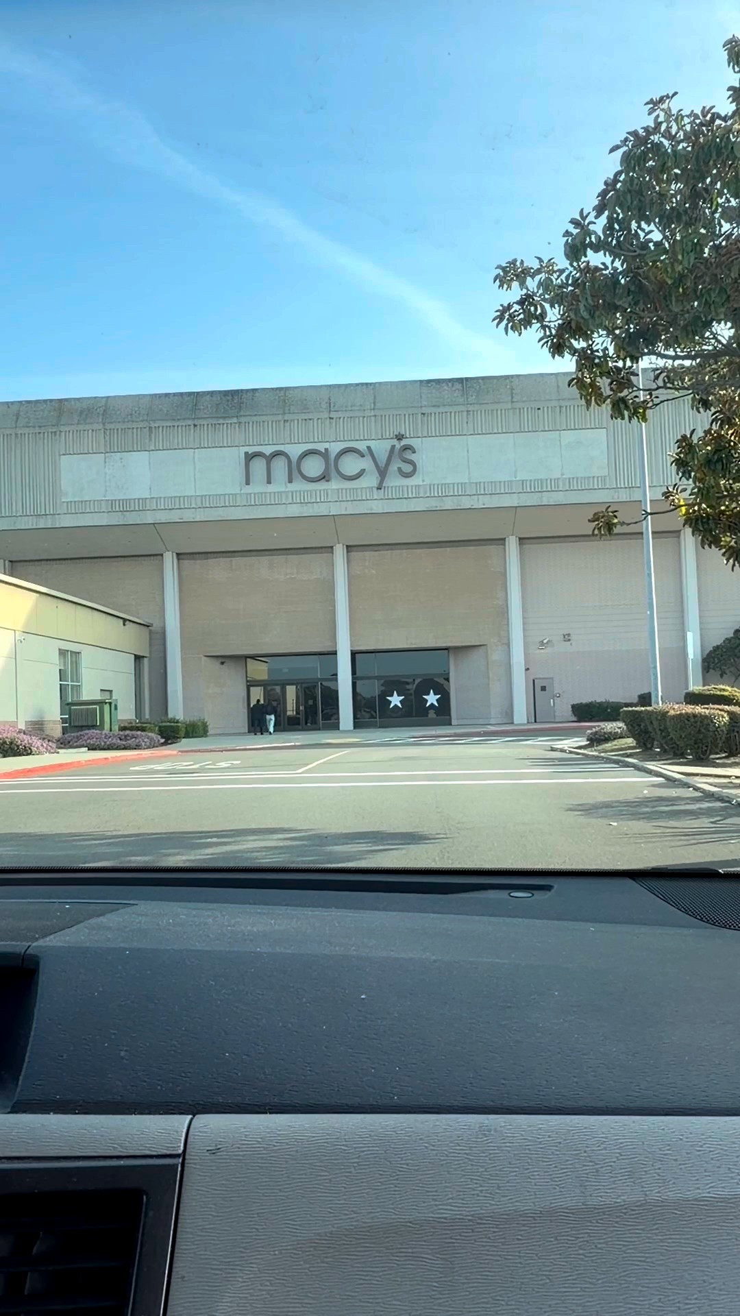 Did you shop Macy’s today? The had a wonderful sale. Let me show you! 

#LTKGiftGuide #LTKCyberWeek #LTKSaleAlert
