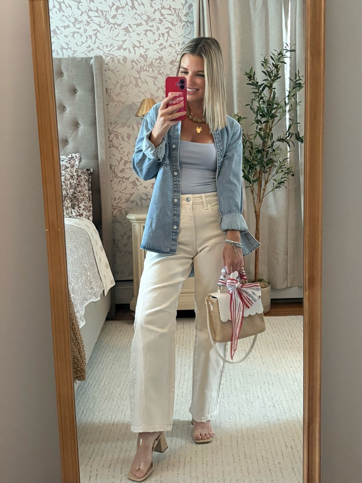 Casual outfit inspo!!! Love the fit of these jeans! Wearing size 24

#LTKootd #LTKPetite #LTKSaleAlert