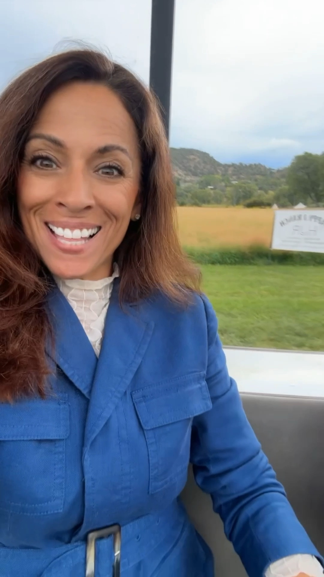 A perfect jacket for a 🌺 spring, as we head to a chuck wagon dinner in the Colorado mountains.

#LTKover40