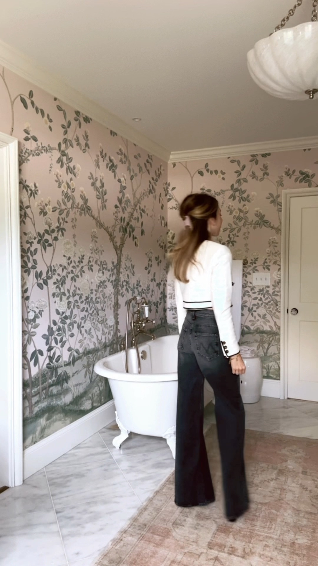 Jeans for fall! A few pairs I’ll be wearing and outfit inspo! 