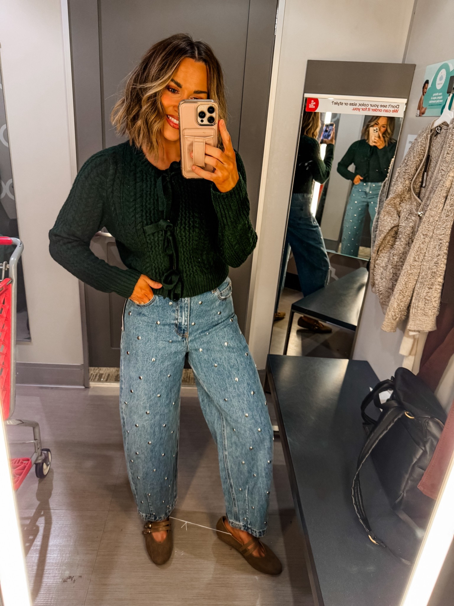 Sweater size mediumm

#LTKHoliday #LTKFindsUnder50 #LTKOver40