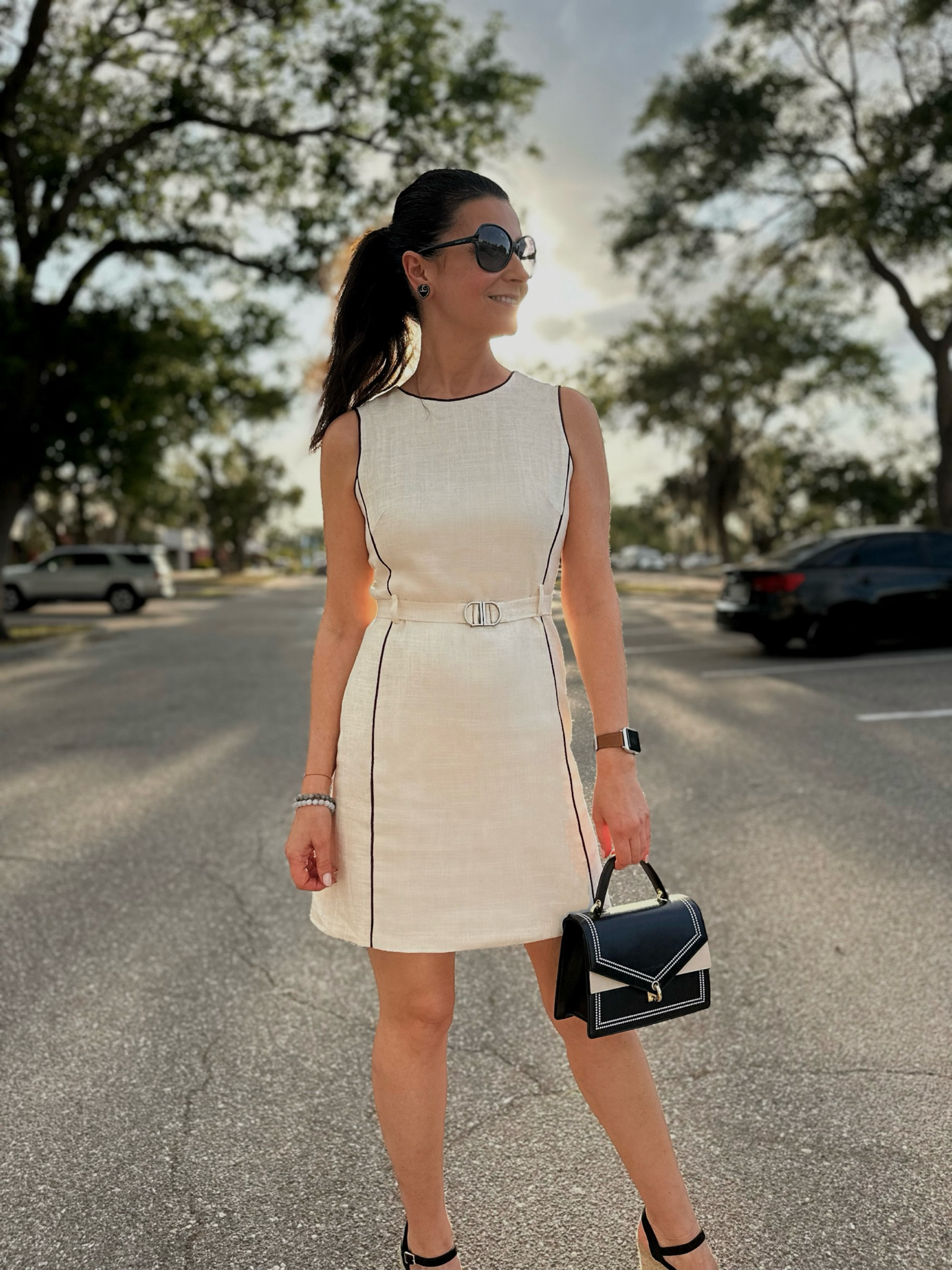 I love this 60s-inspired chic style that’s perfect for any occasion. 

MOTF Linen Artistry Collection exudes elegance with its refined linen pieces.

Search 76E5Q to shop my trendies picks on SHEIN and use coupon sofrench for 15% OFF on orders. 

#LTKSeasonal #LTKWorkwear #LTKOver40