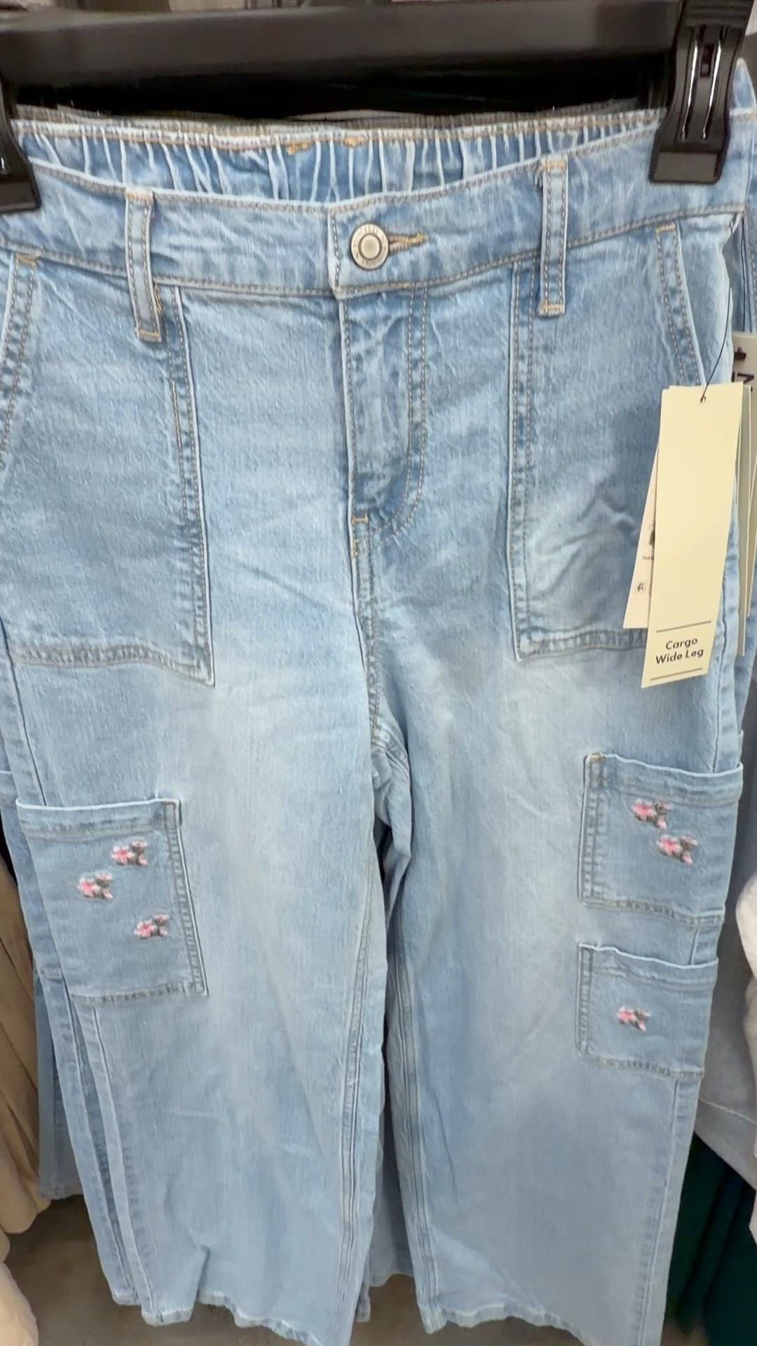 No Boundaries Wide Leg Cargo Pants, 30'' Inseam, Women's and Women's Plus

#LTKPetite #LTKFindsUnder50 #LTKMidsize