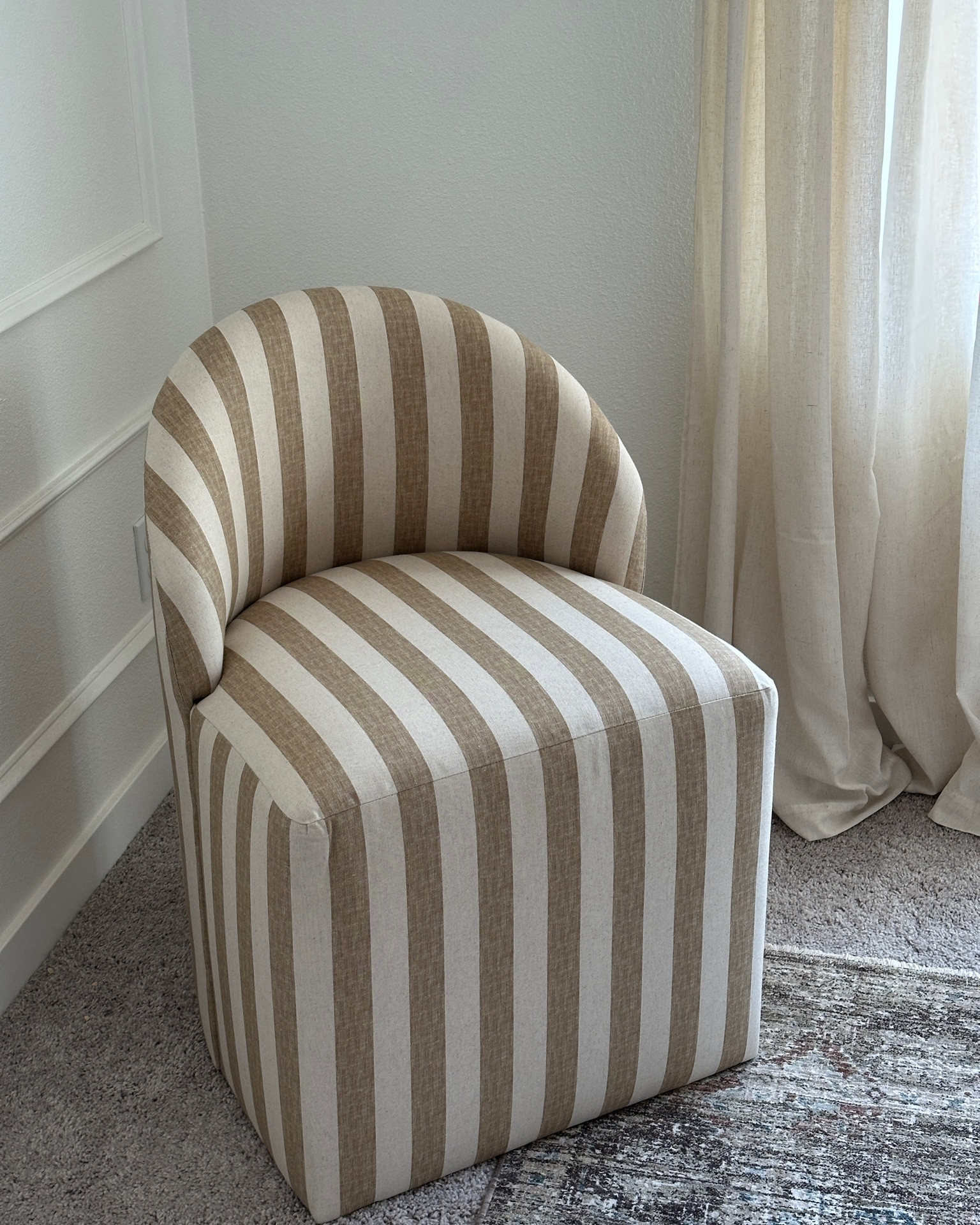 New office / desk chair!! @Target #offcirchair #armchair

#LTKHome