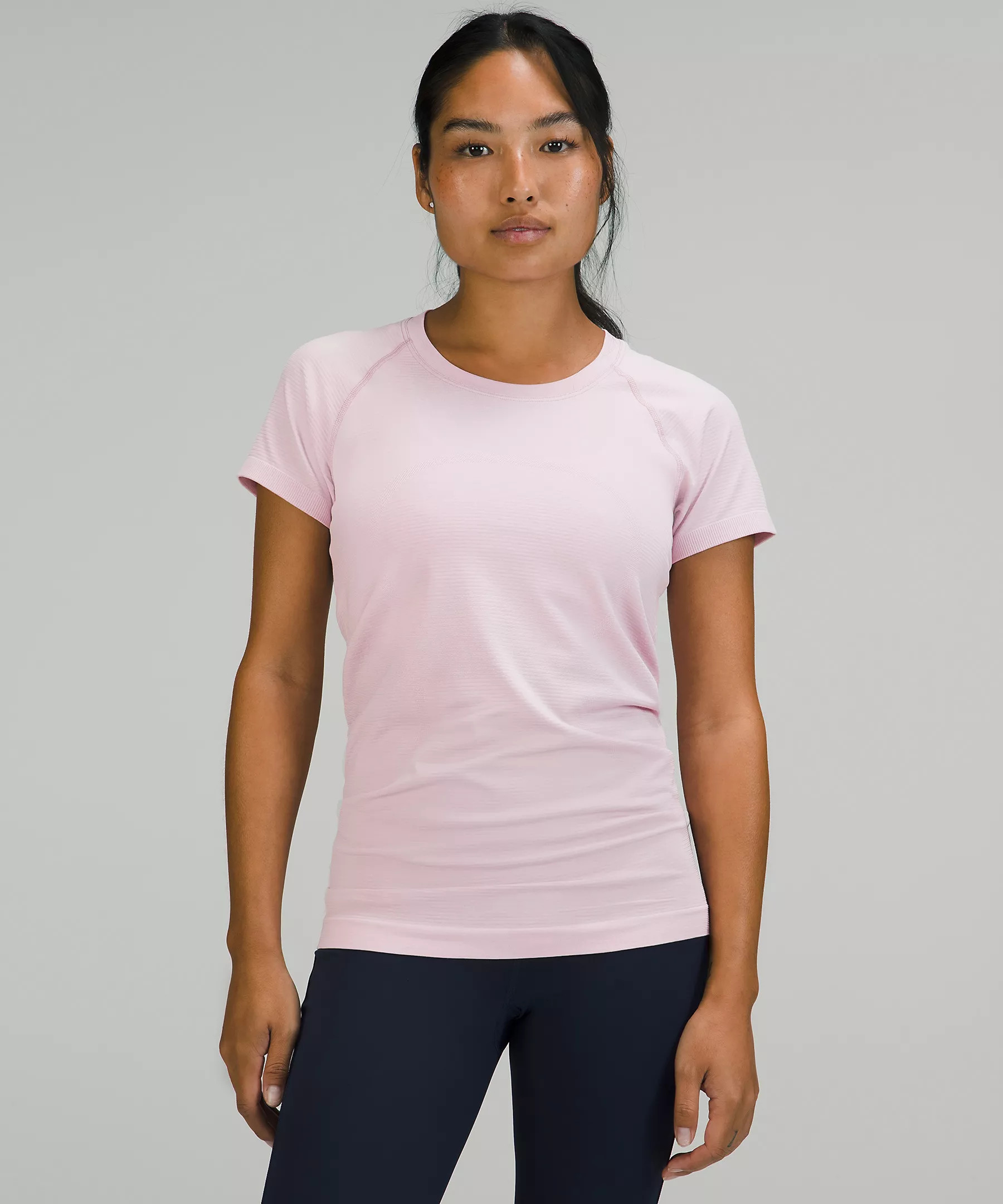 Swiftly Tech Short Sleeve Shirt 2.0 | Women's Short Sleeve Shirts & Tee's | lululemon | Lululemon (US)