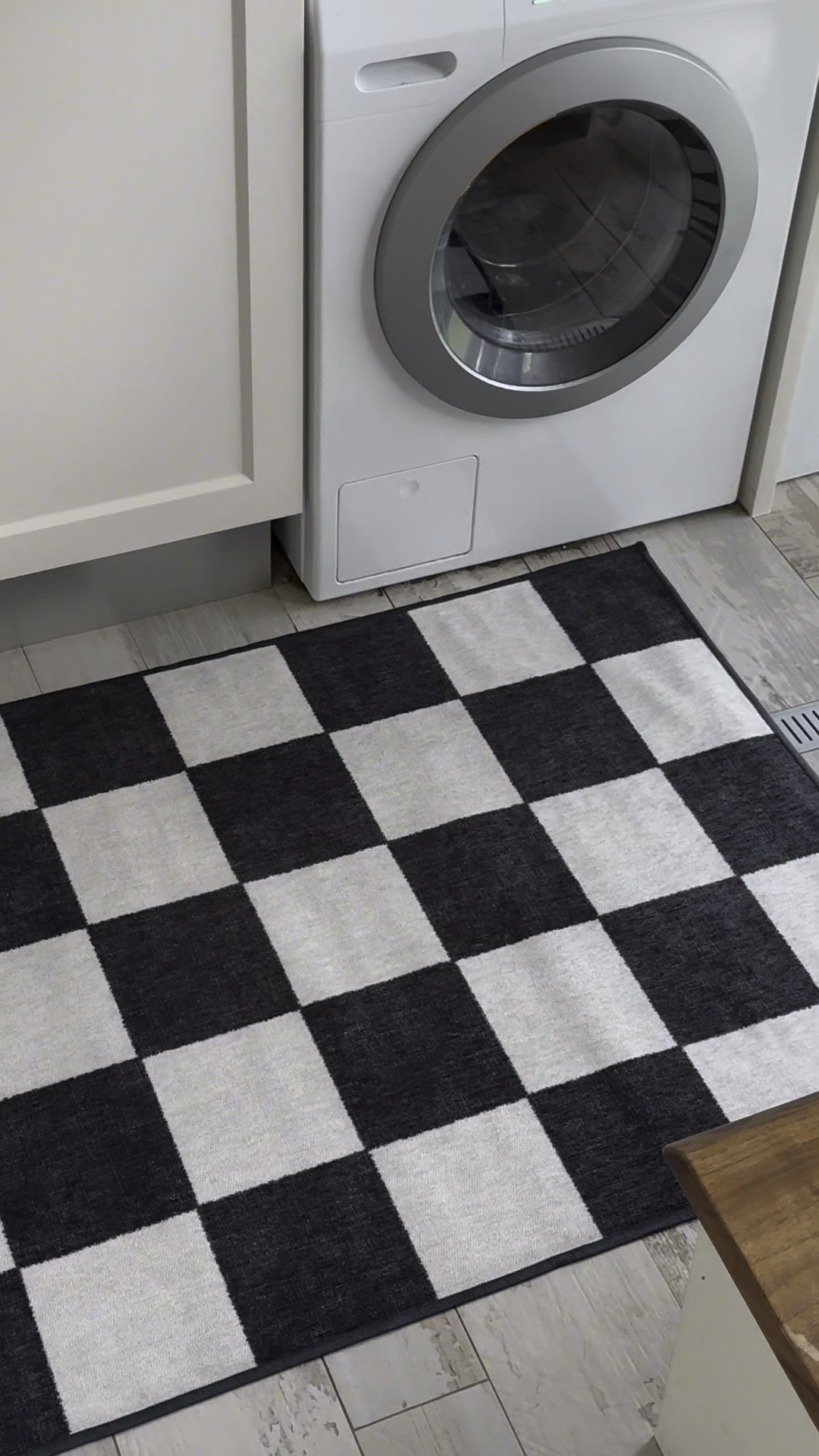 CHECKERED RUG
Rug + Pad
Size: 90x150


#LTKaustralia #LTKspring #LTKhome