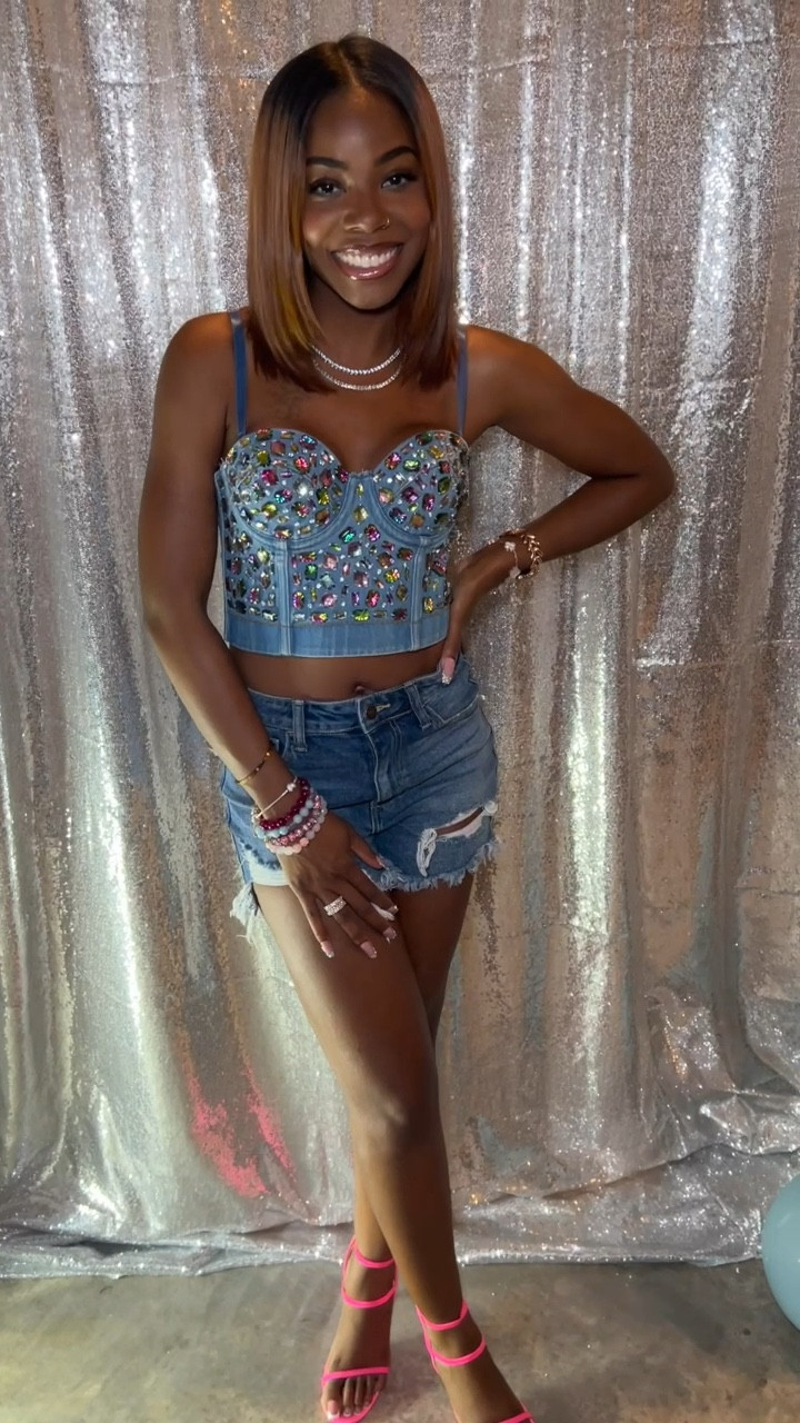 Denim & Diamonds 💎

Jean Top | Jean Shorts | Steven Madden Pink Sandals 

#LTKParties #LTKShoeCrush #LTKSummerSales