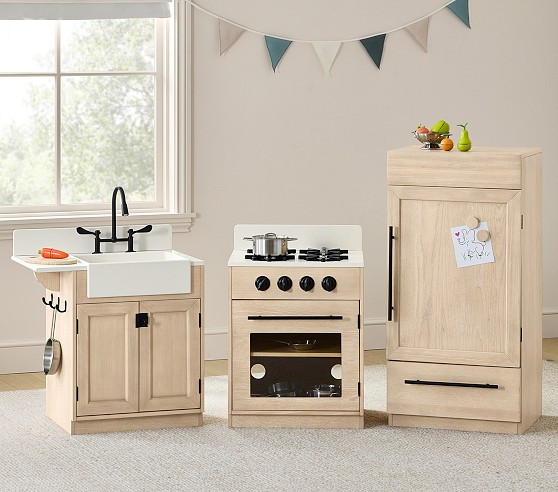 Chelsea Kitchen Collection | Pottery Barn Kids