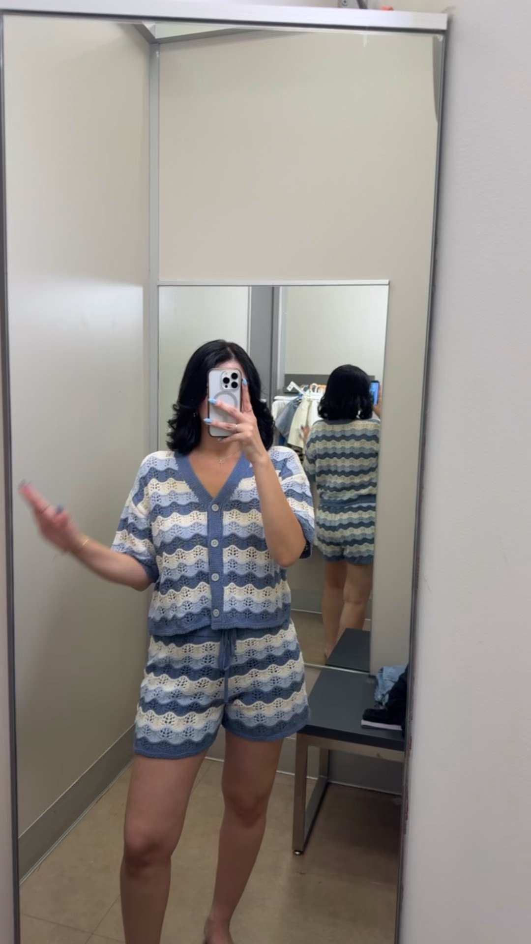 Cutest spring set 🤭🫶🏽



#LTKootd #LTKSeasonal #LTKMidsize