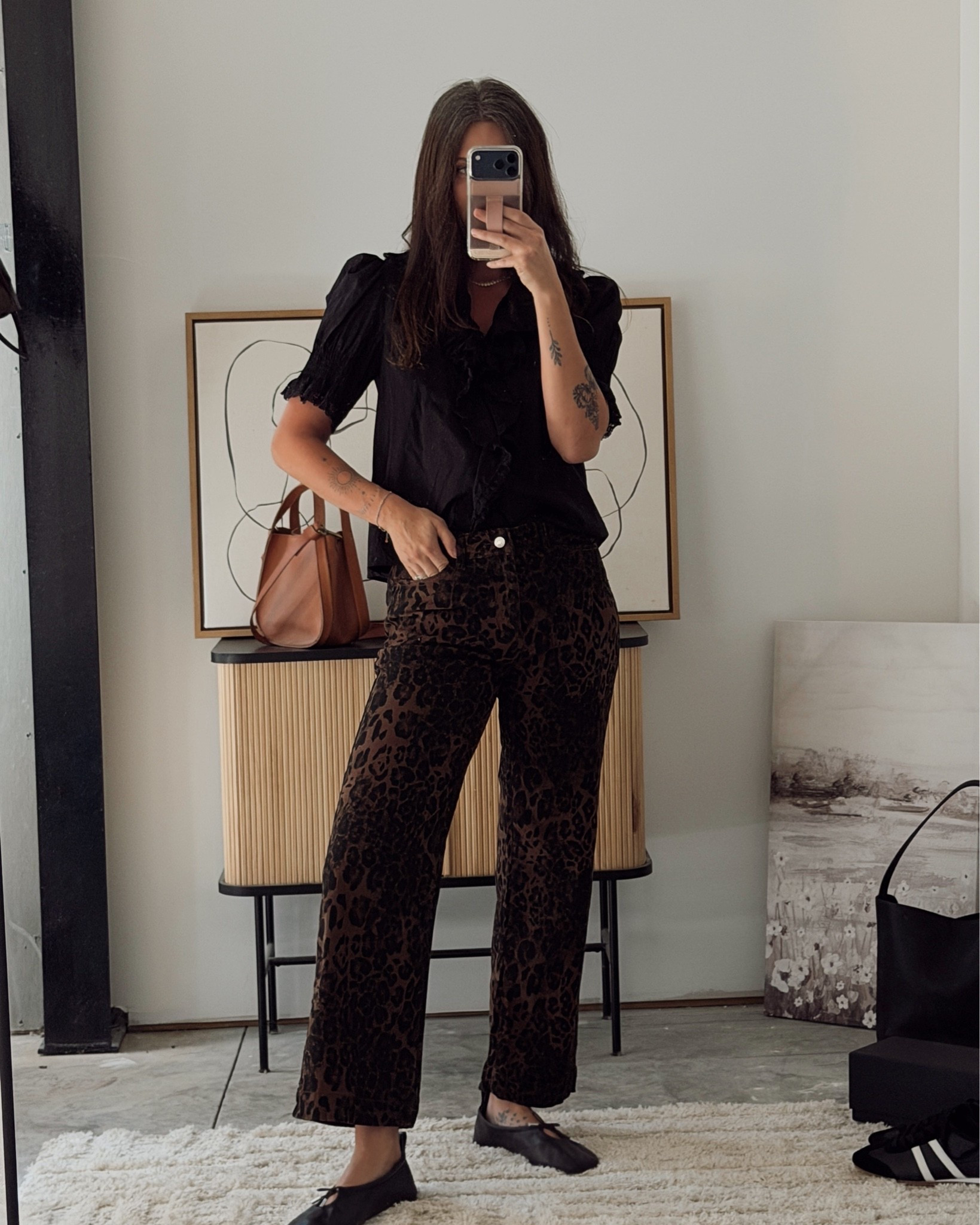 Wearing small pants

#LTKSaleAlert #LTKSeasonal #LTKOver40