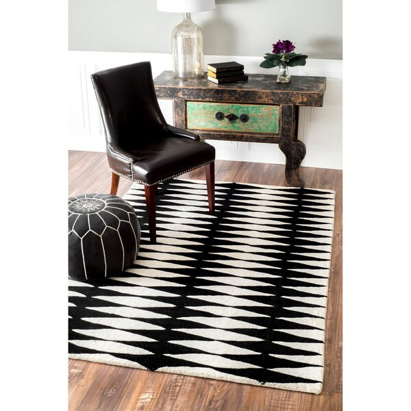 nuLOOM Handmade Harlequin Geometric Black and White Rug (7'6 x 9'6) | Bed Bath & Beyond