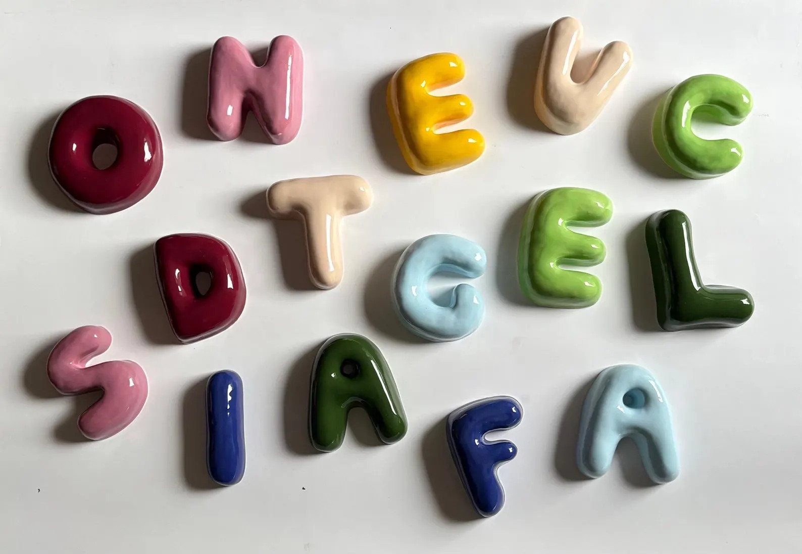 Personalized ceramic letter - wall decoration - child's name, gift for children's bedrooms | Etsy (US)