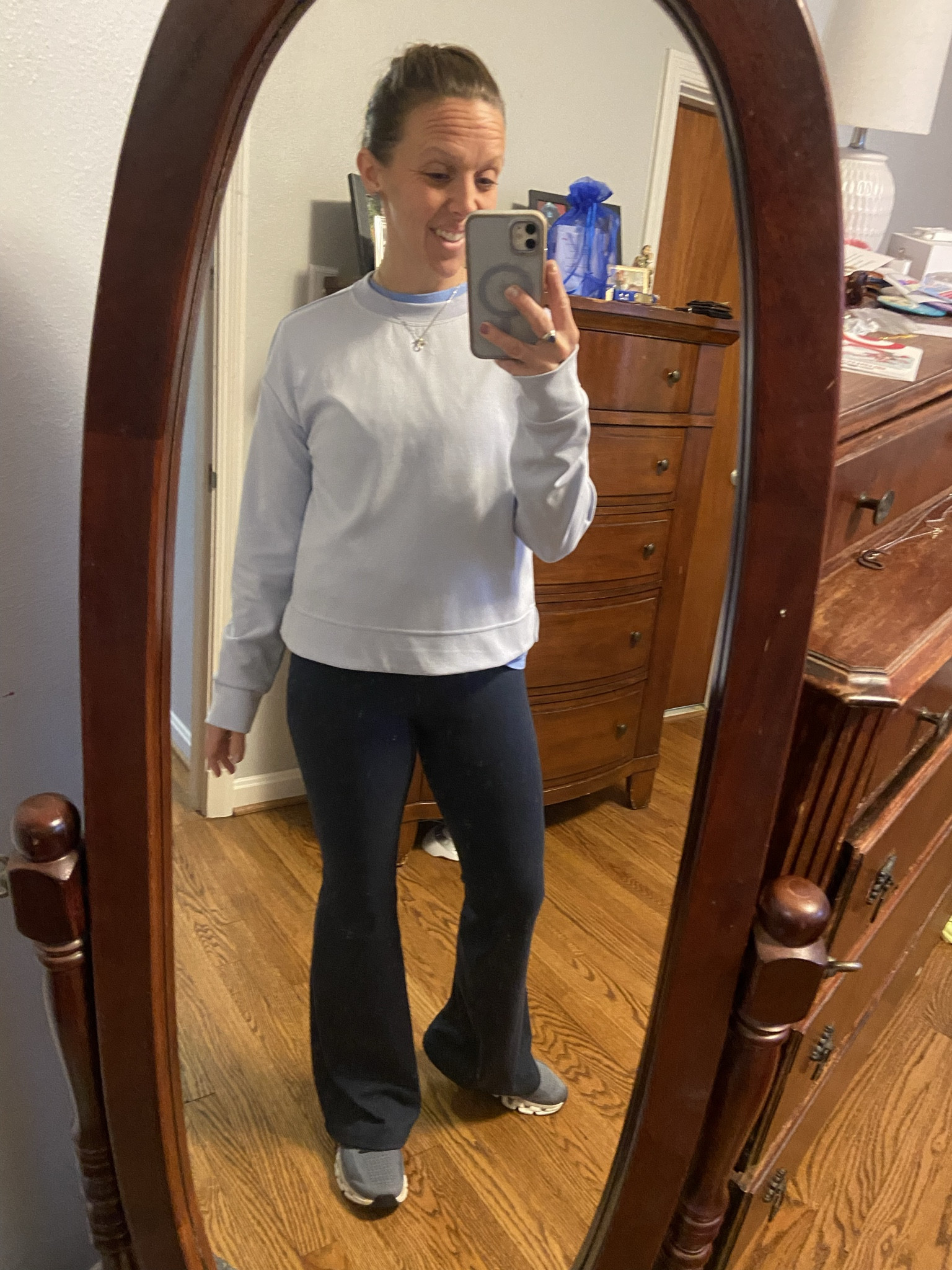 $22 - These flare leggings are amazing; they  are so soft and give quite the impression of being a much pricier brand.  My sweatshirt is on sale and is just as soft as the pants.  This is such a cozy outfit  


#target #LTKU #LTKOver40 #LTKSaleAlert #athleta #flareleggings #designerdupe #under25 #giftforher #athleisure 





#LTKGiftGuide #LTKActive #LTKFindsUnder50