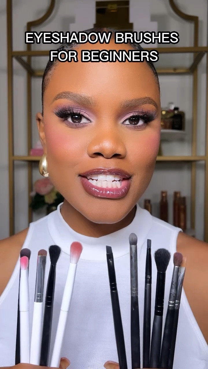 I wanted to recommend some eyeshadow brushes that are perfect for beginners. They're affordable, easy to use, and deliver great results! Let me know if you'd like more info or if you have any other questions 😊✨

#beauty #makeup #makeupbrushes #eyeshadowbrushes

#LTKbeauty