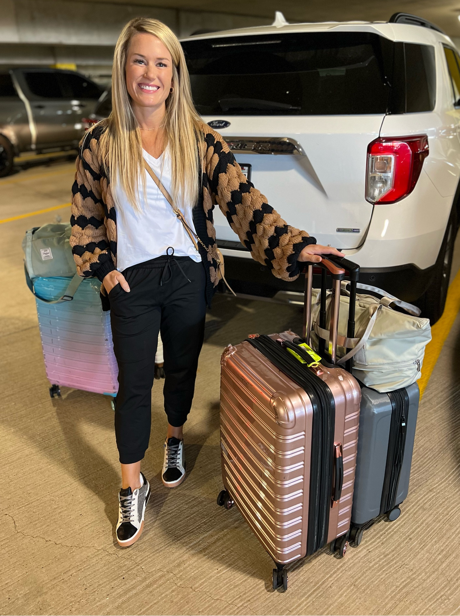 Another comfortable outfit for travel! 
Traveling
Airport
Travel Outfit 
Joggers
White tee
Suitcase 

#LTKtravel #LTKfindsunder50 #LTKstyletip