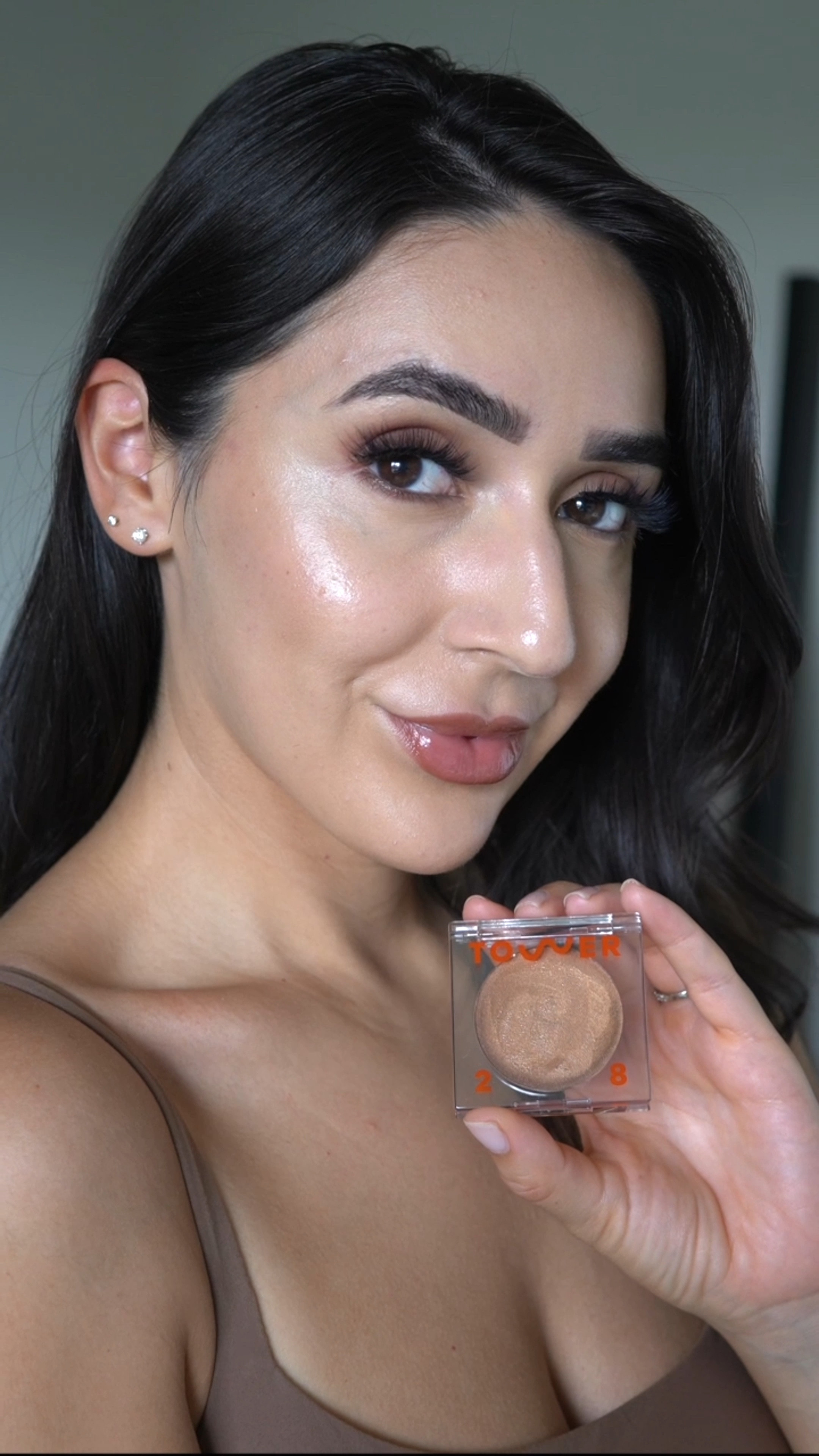 Omg the best bronzer for spring/summer 🥹💓✨ #bronzer #makeup #beauty

#LTKfindsunder50 #LTKbeauty