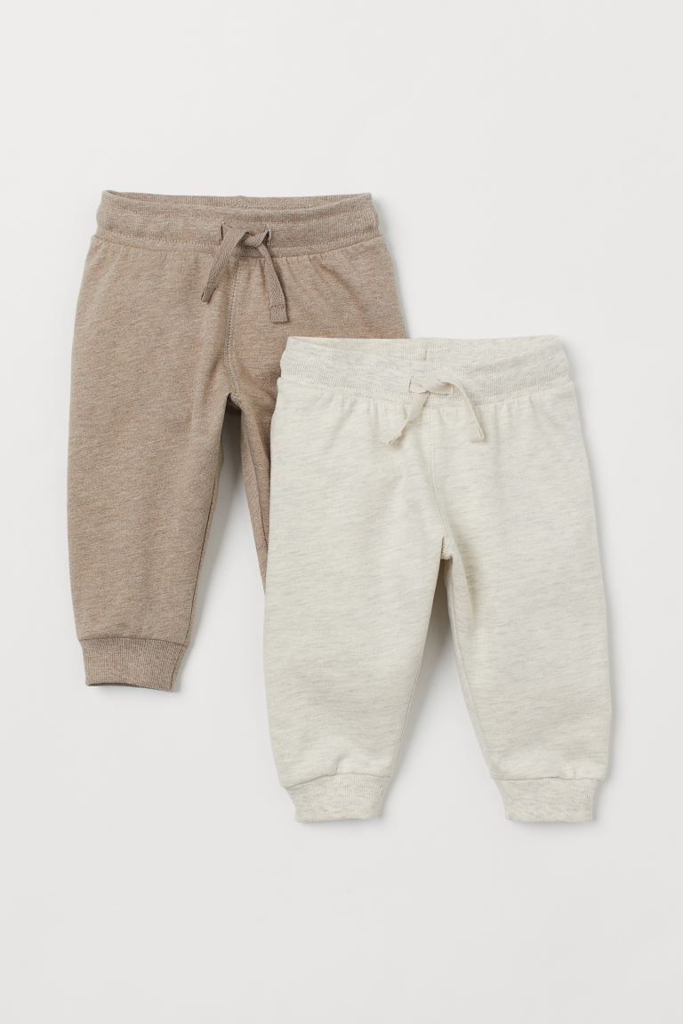Joggers in soft organic cotton sweatshirt fabric with an elasticized drawstring waistband and rib... | H&M (US + CA)
