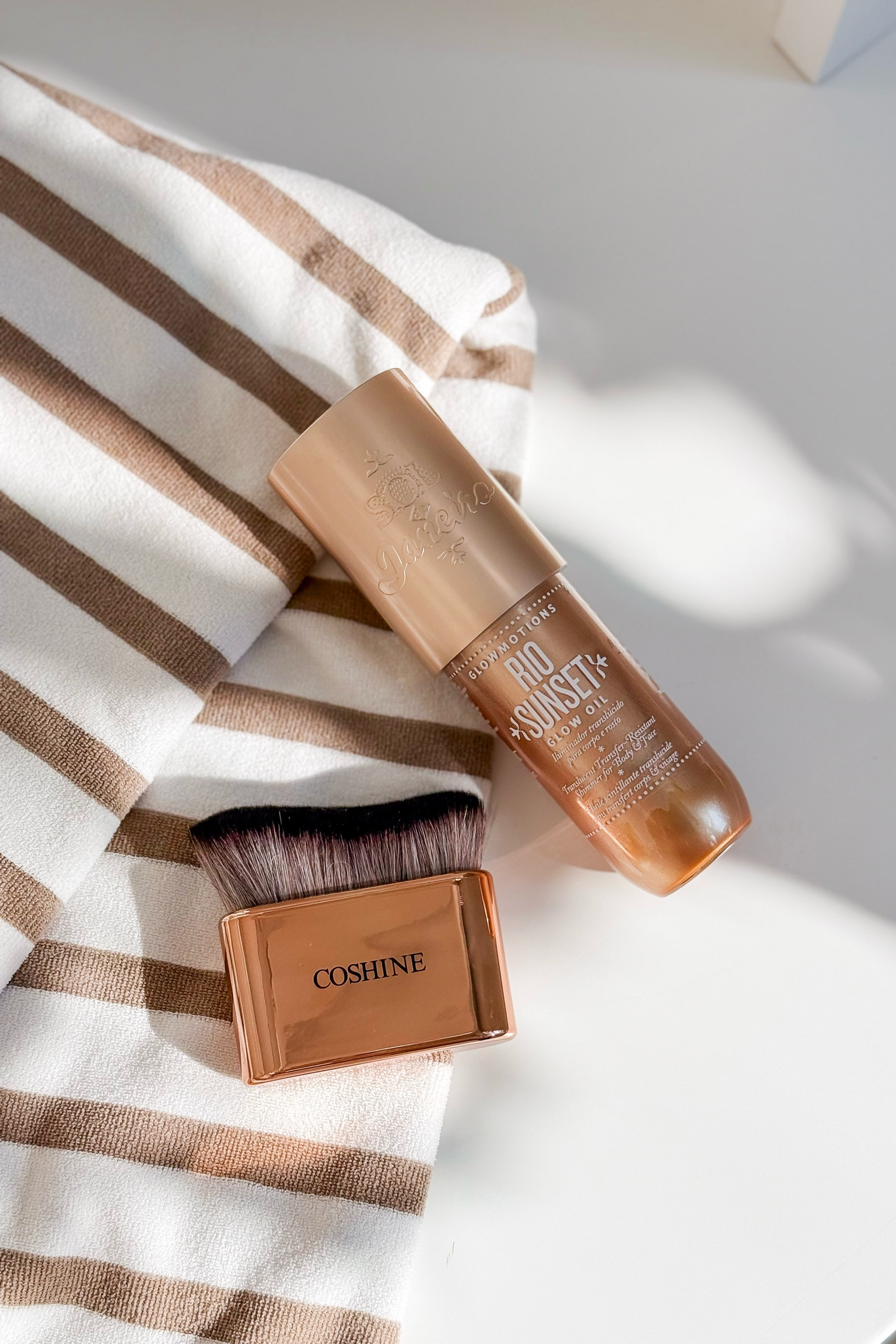 A couple of other summer favorites! You never go wrong with this glow oil. 

Summer, summertime, summer skin, makeup, beauty finds, glow oil, bronze skin, Sol de Janeiro, summer beauty

#LTKFindsUnder50 #LTKBeauty #LTKSummerEdit