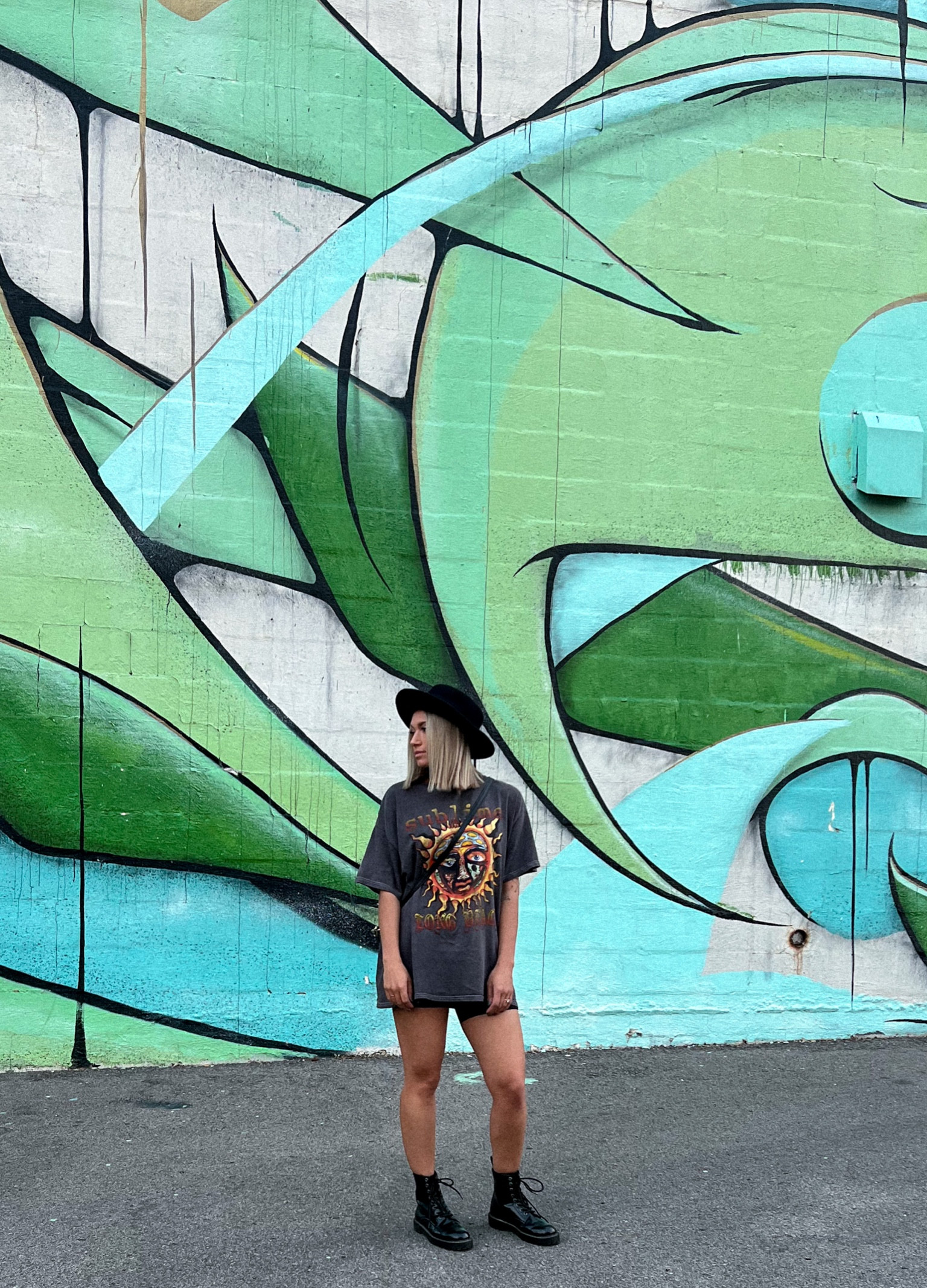 Nashville outfit oversized tee look. I loved how it was comfortable to wear walking around Nashville and also felt so cute in it. 

#LTKsalealert #LTKtravel #LTKunder50