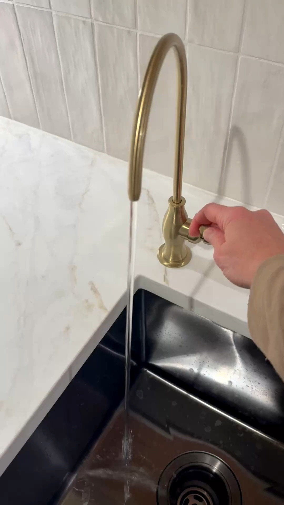 We just installed a new reverse osmosis system in our basement wet bar, and it has been a game-changer — especially being so close to my gym! 💧 Most tap water is full of contaminants, from chlorine and heavy metals to microplastics, which can affect taste and overall health. Having clean, filtered water on hand makes staying hydrated effortless and ensures every sip is pure, refreshing, and safe — right when I need it most after a workout! 🌿

#cleanwater #healthyliving #wellnessathome #hydrationstation #toxinfree

#LTKfitnessgoals #LTKdayinmylife #LTKHome