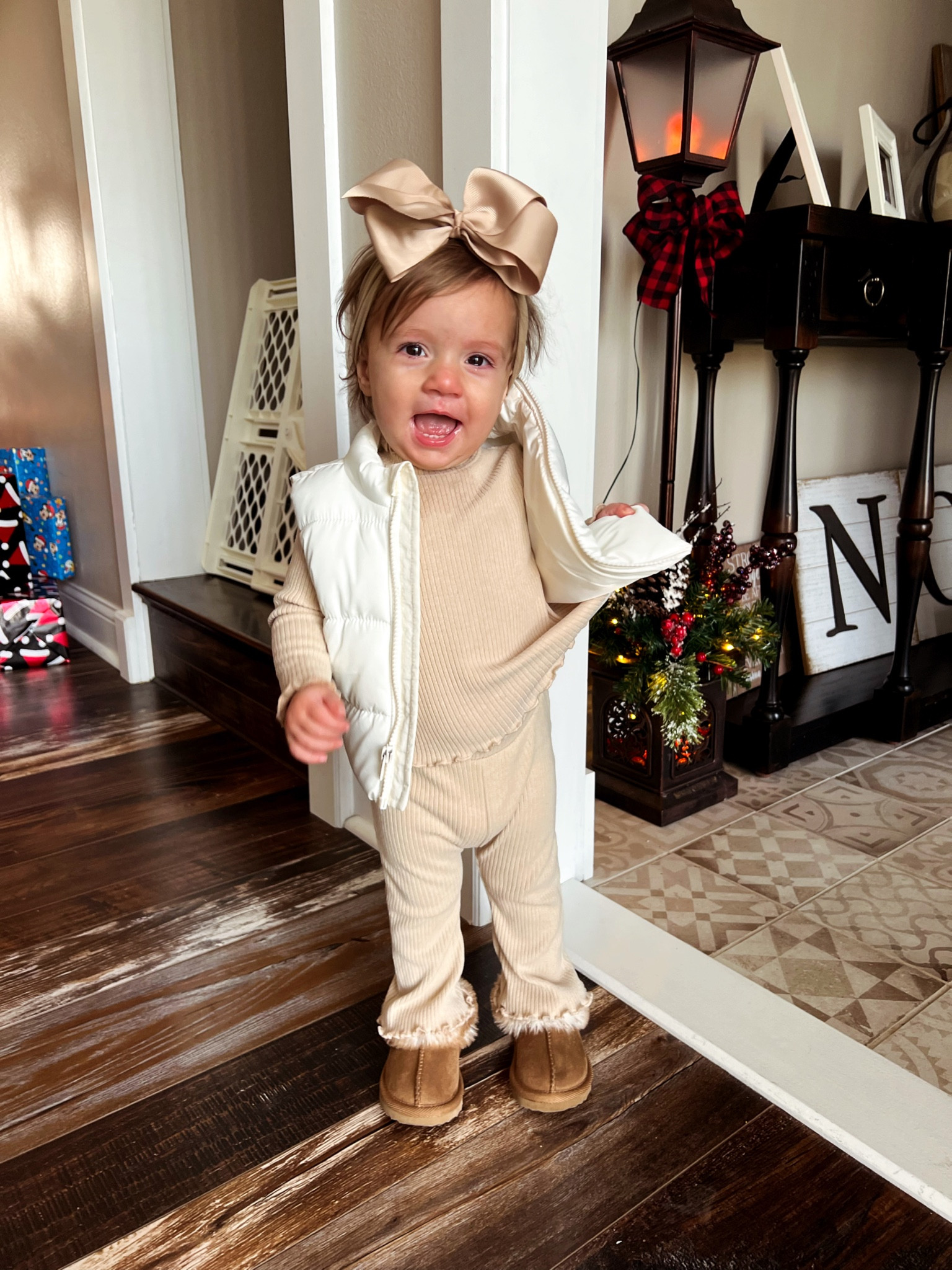 baby girl in a puffer vest has me melting😍😍😍 #winterfashion #winter #babyfashion #baby #babygirl 

#LTKbaby #LTKfindsunder50 #LTKSeasonal