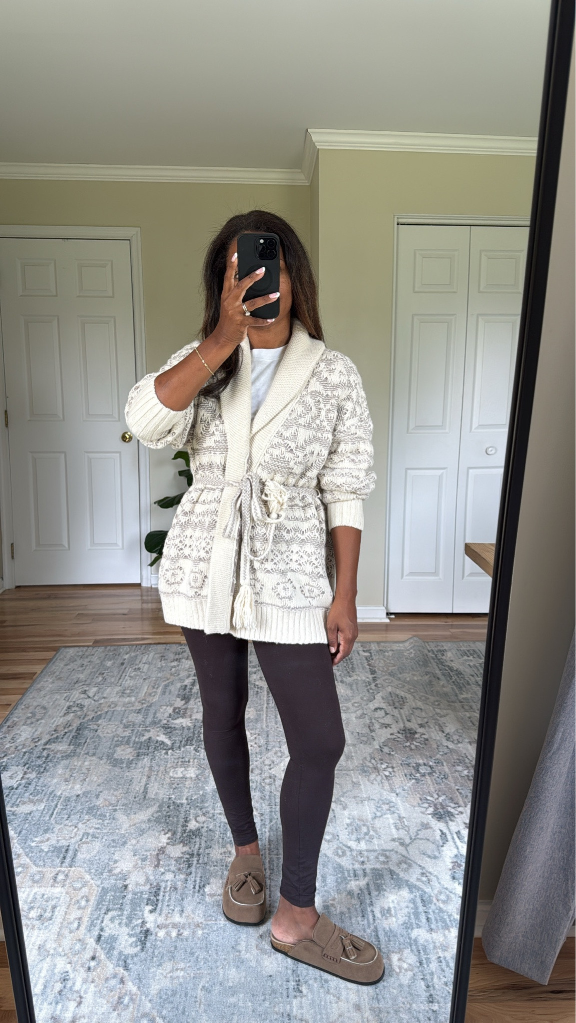 Size small in cardigan and leggings

For cardigan, take extra 15% off using code “DENIMAF”

#LTKgrwm #LTKOver40 #LTKootd